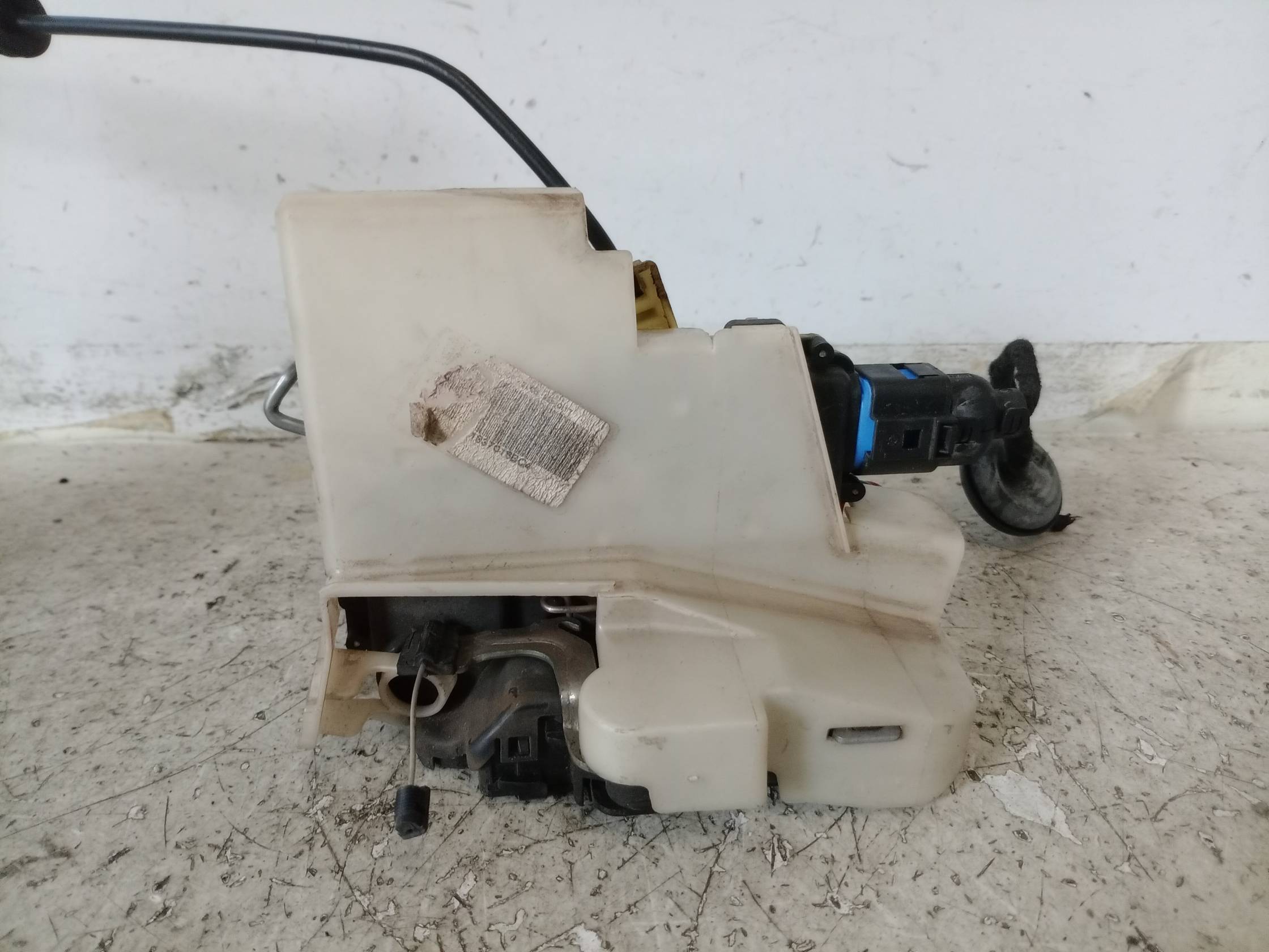 Serratura porta ant. dx.