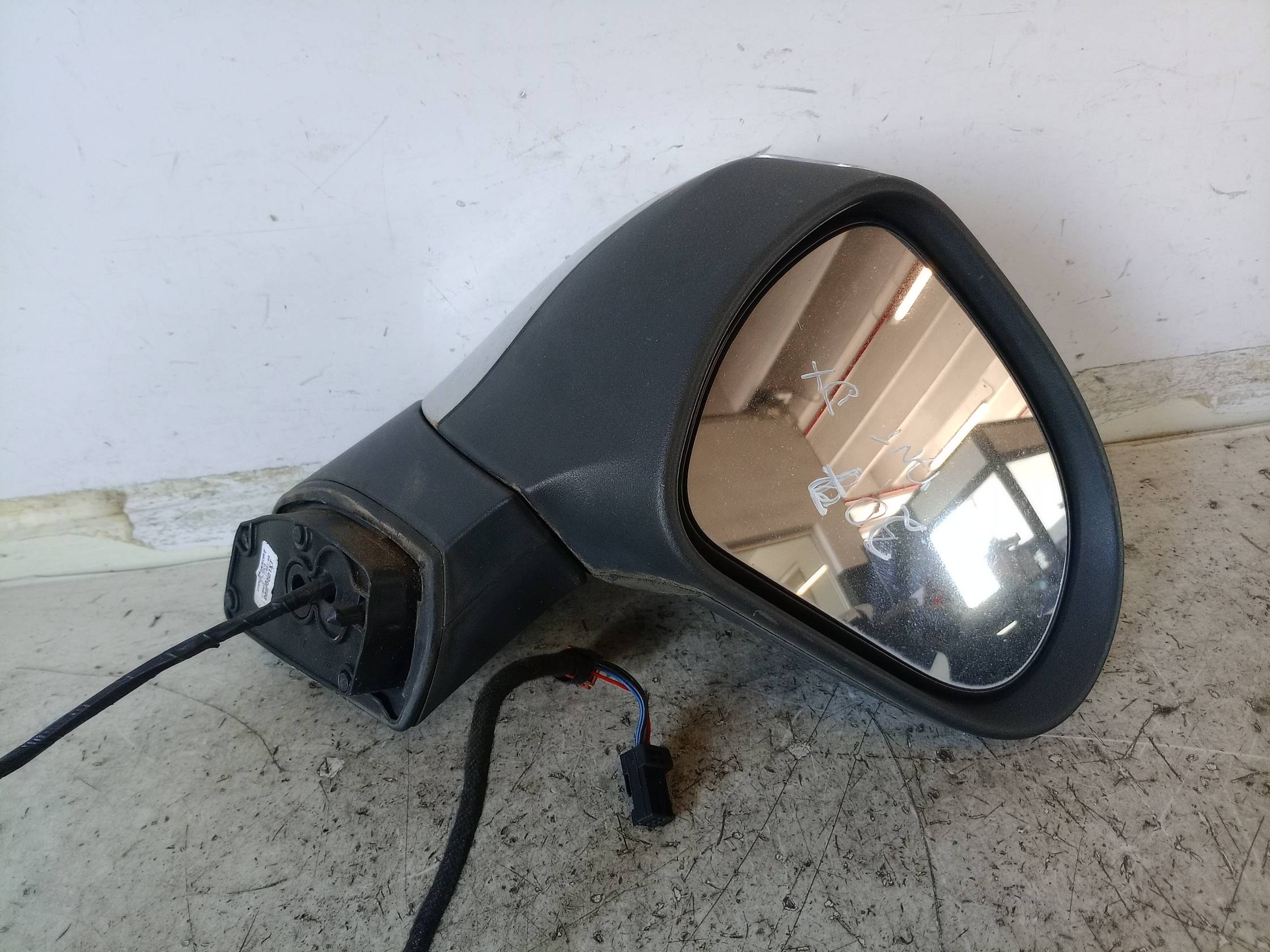 Retrovisore est. regolaz. elettr. dx.