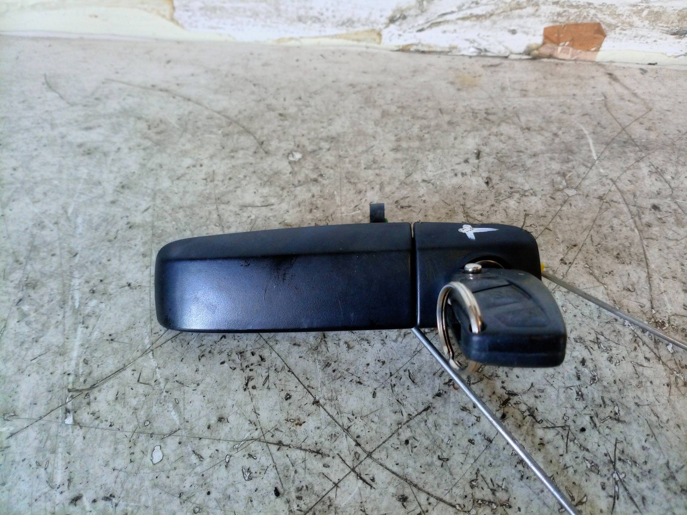 Maniglia porta ant. sx.