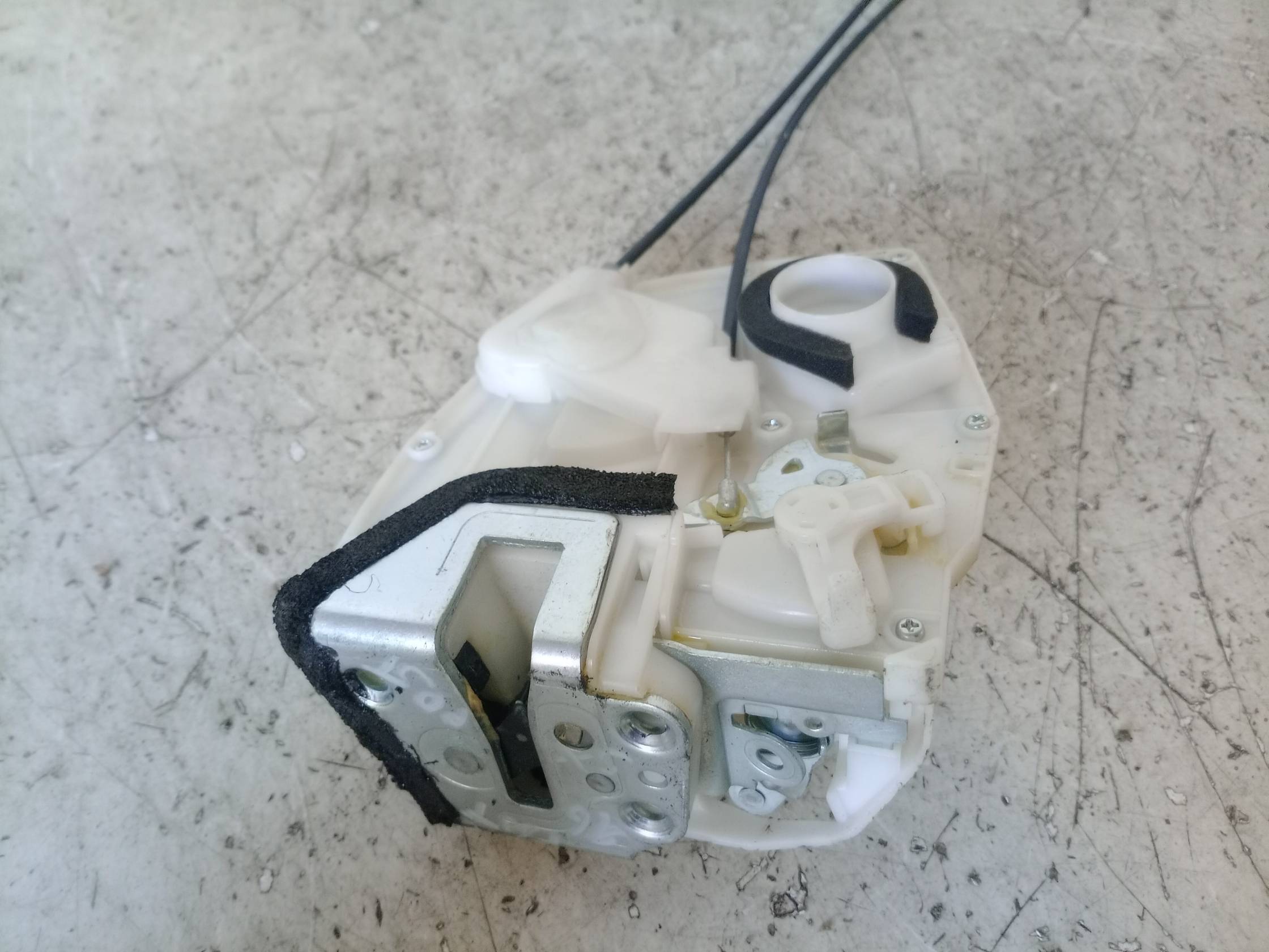 Serratura porta post. sx.