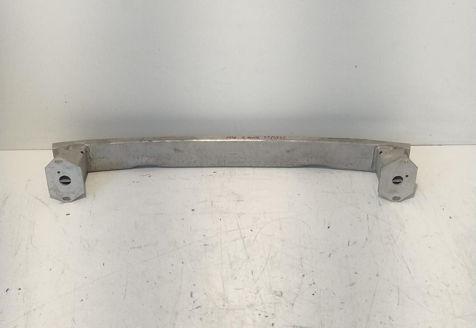 Traversa paraurti post.