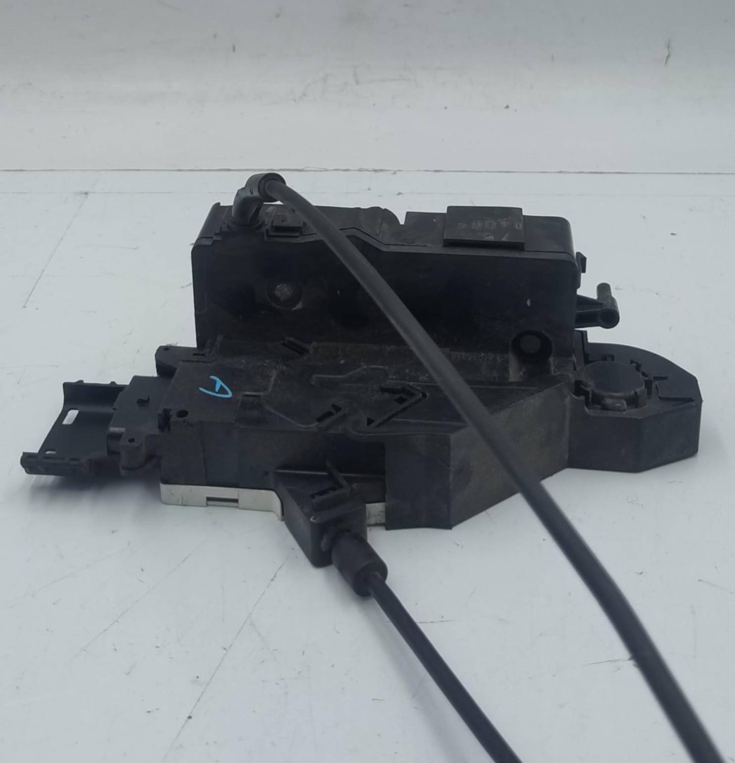 Serratura porta ant. dx.