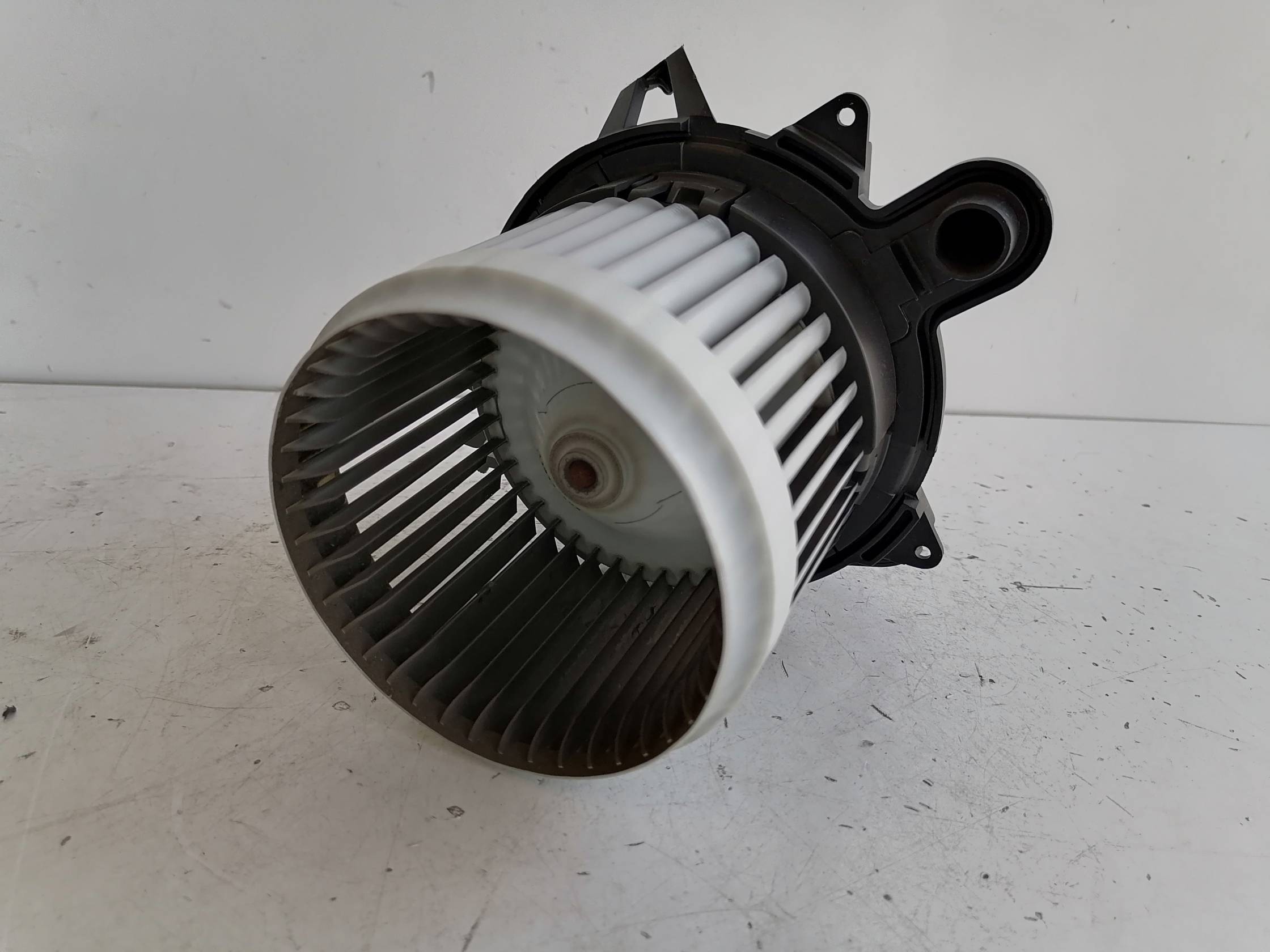 Motorino ventilazione abitacolo