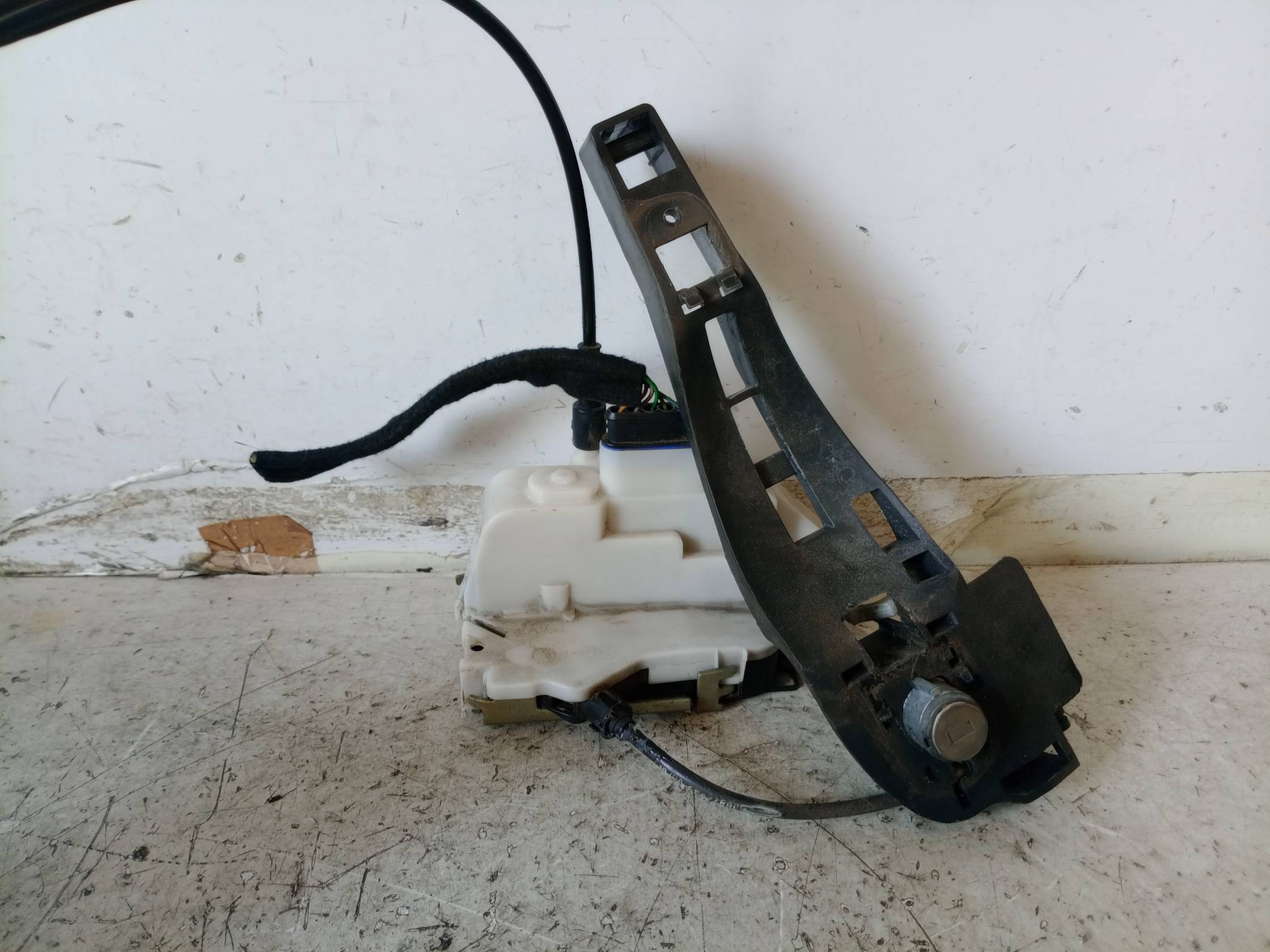 Serratura porta ant. sx.