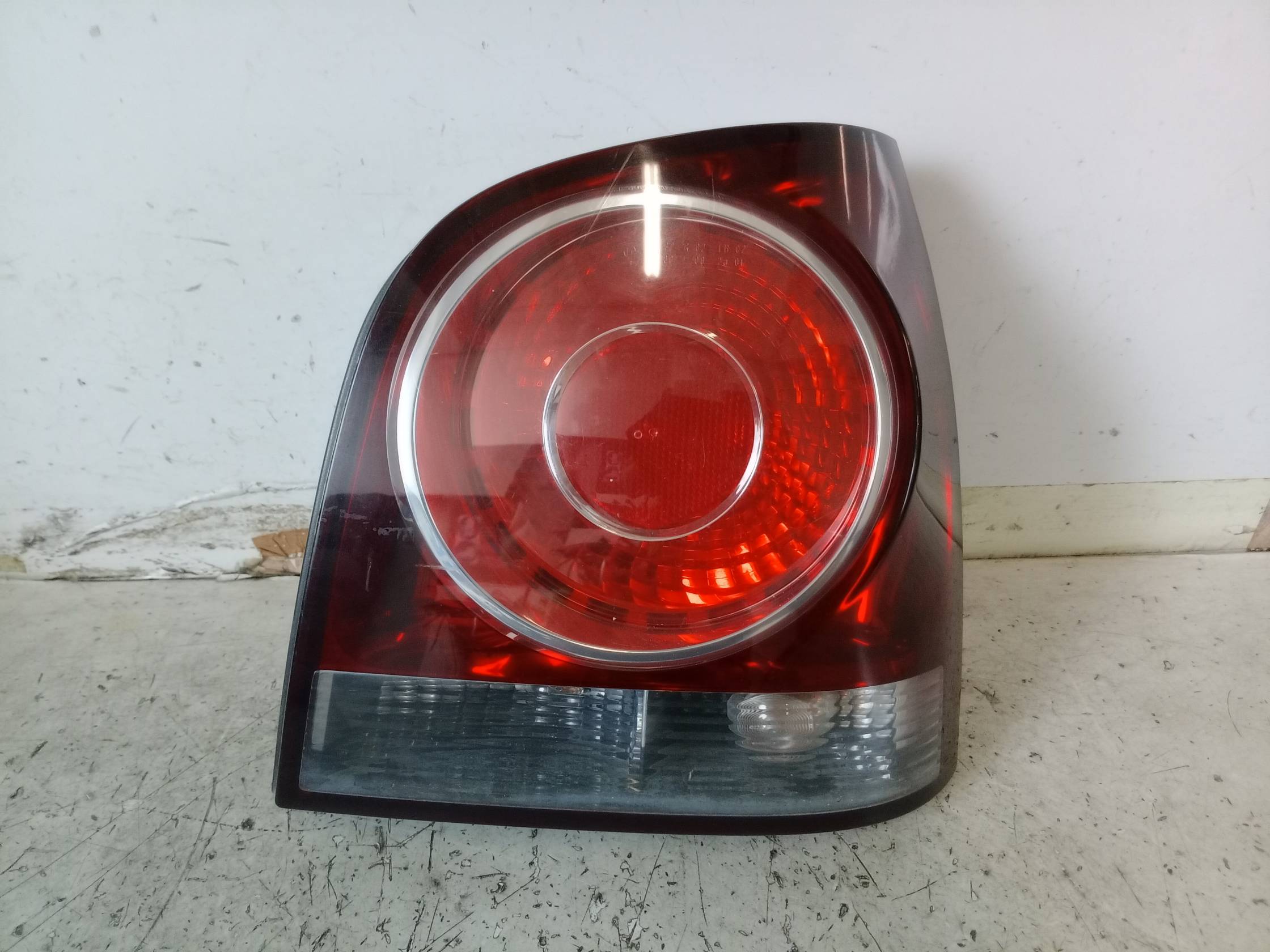 Fanale post. dx. Fanale post. dx.