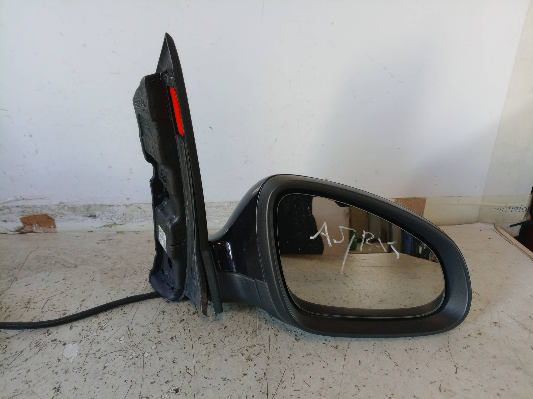 Retrovisore est. regolaz. elettr. dx.