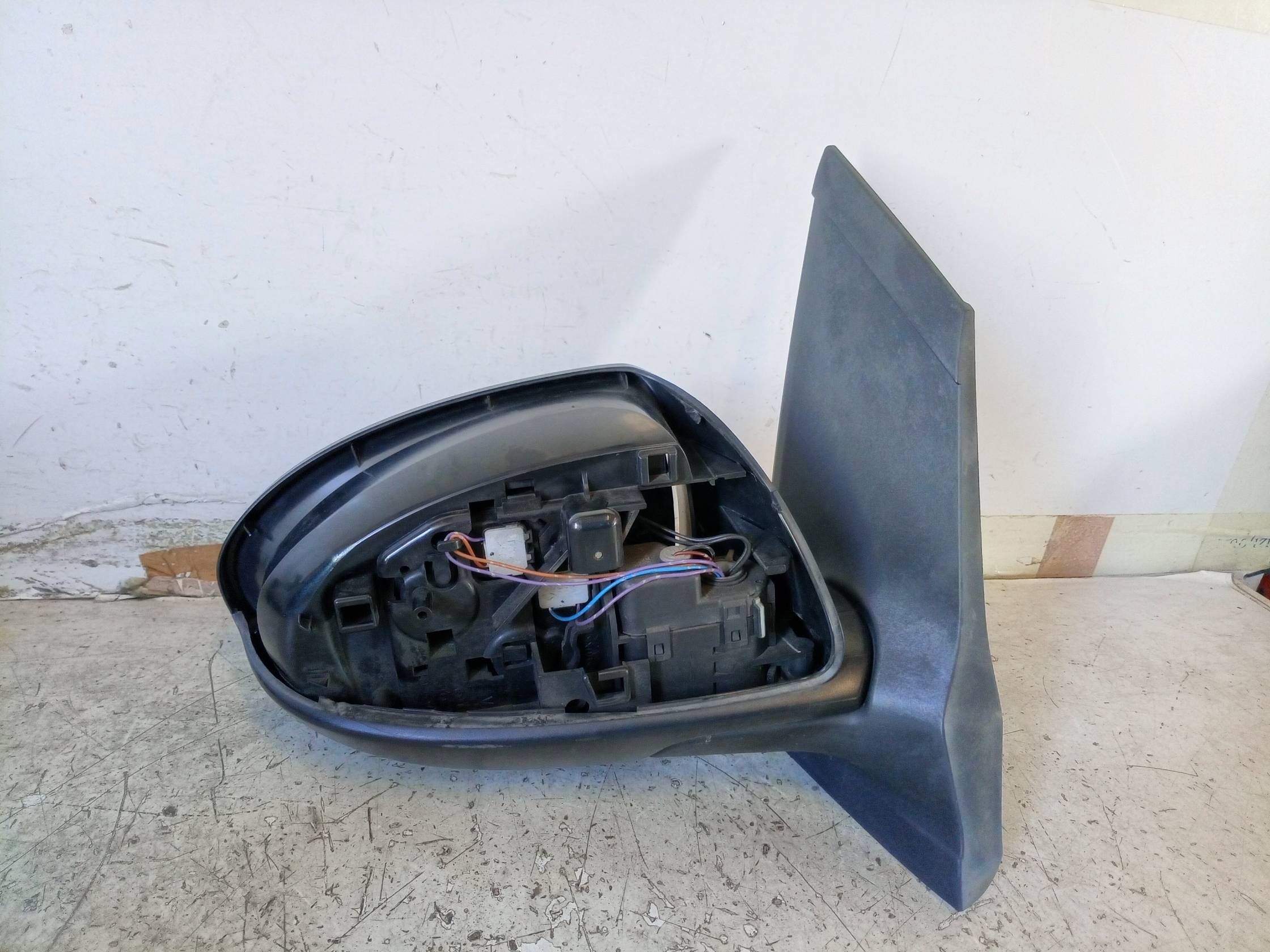 Retrovisore est. regolaz. elettr. dx.