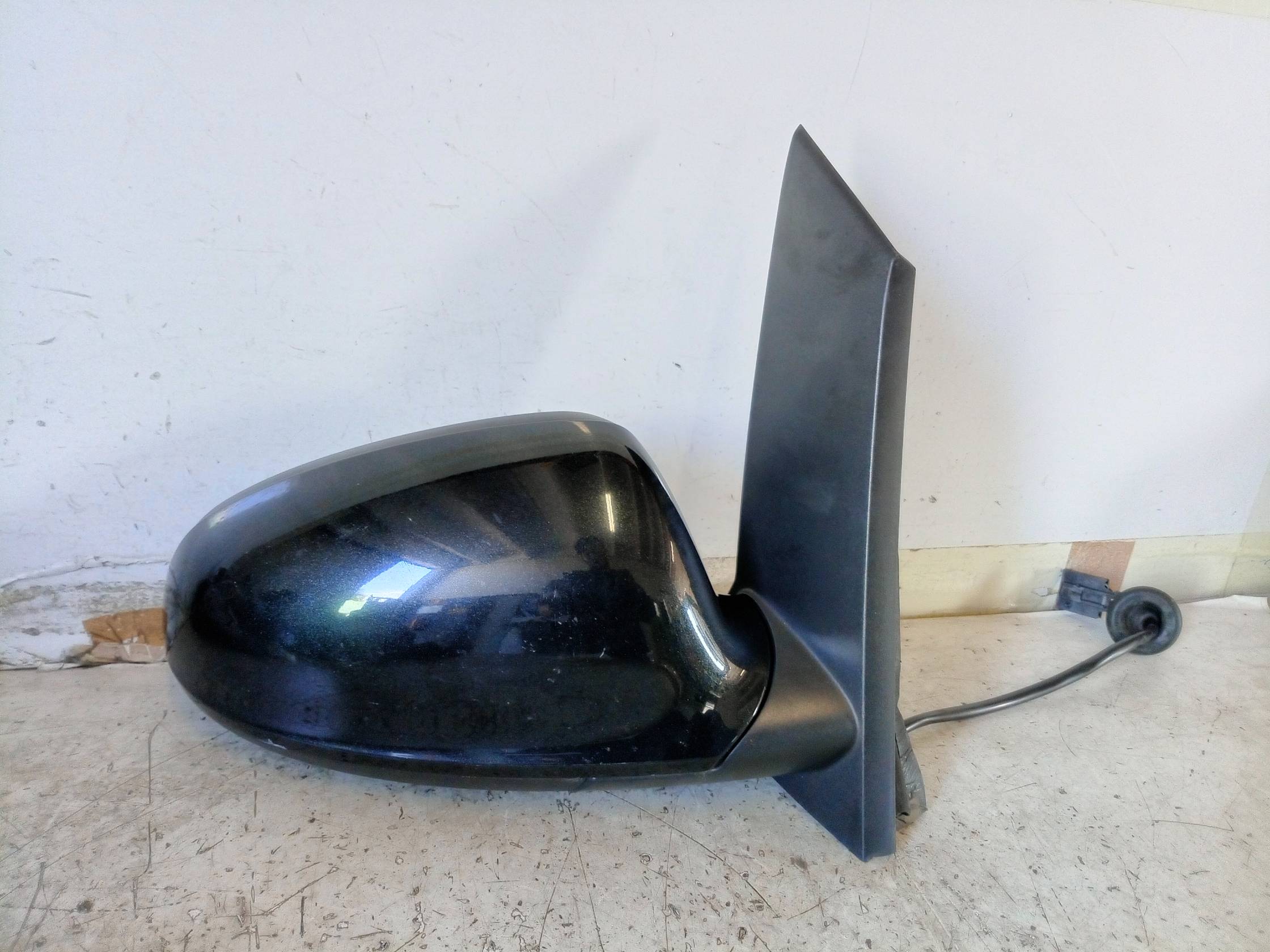 Retrovisore est. regolaz. elettr. dx.