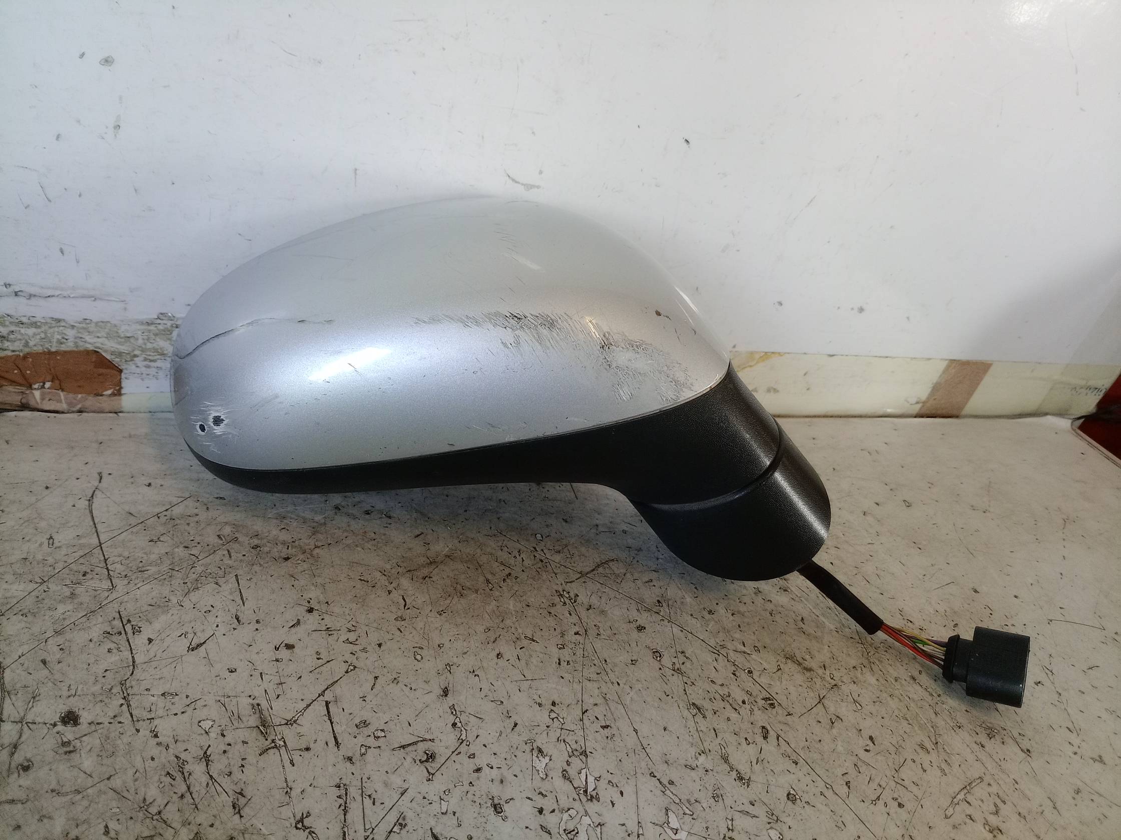 Retrovisore est. regolaz. elettr. dx.