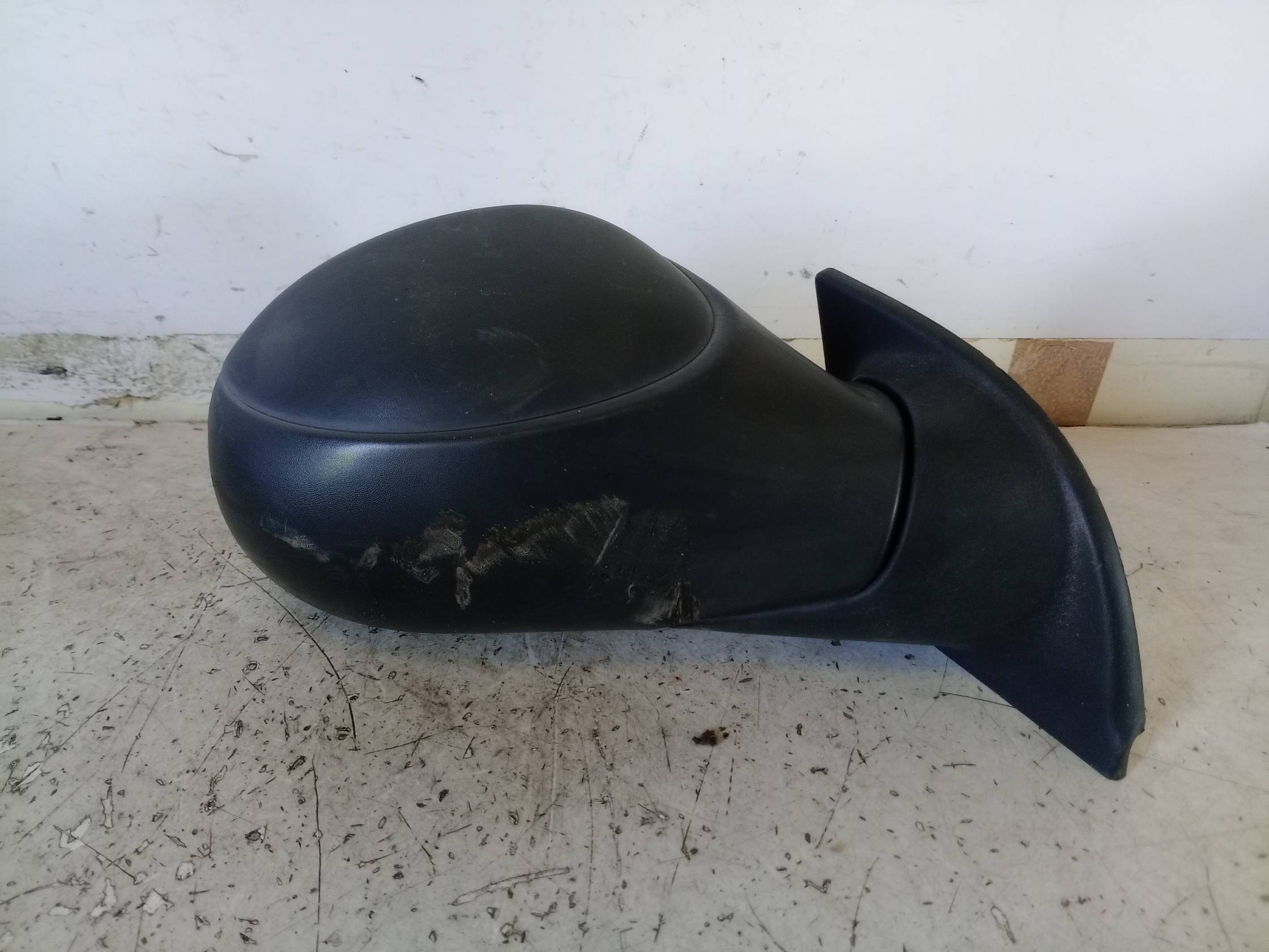 Retrovisore est. regolaz. elettr. dx.