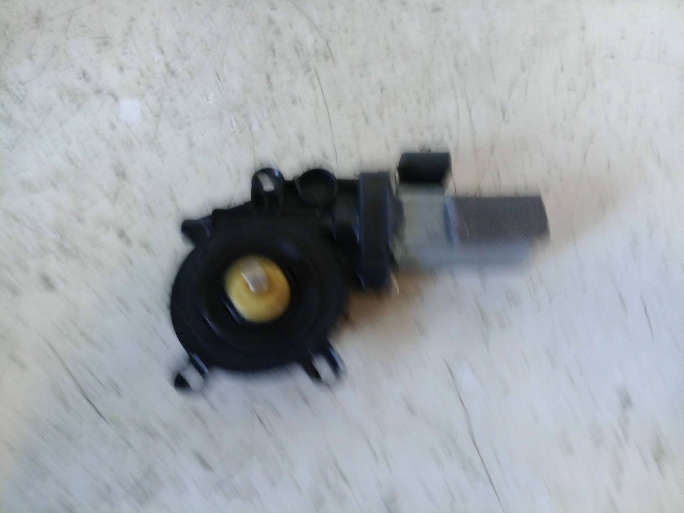 Motorino alzacristallo porta ant. dx.