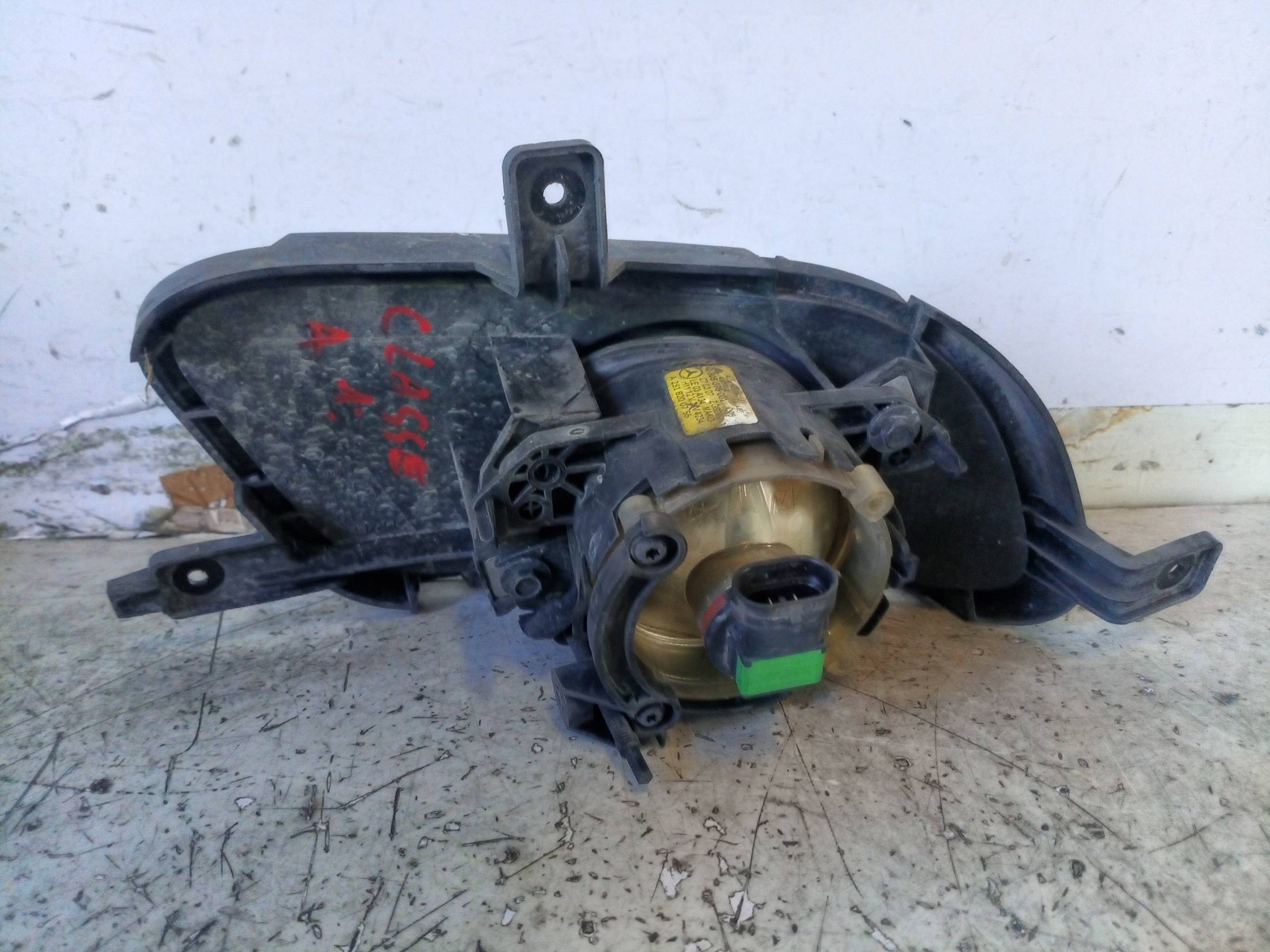 Griglia lat. paraurti ant. sx.