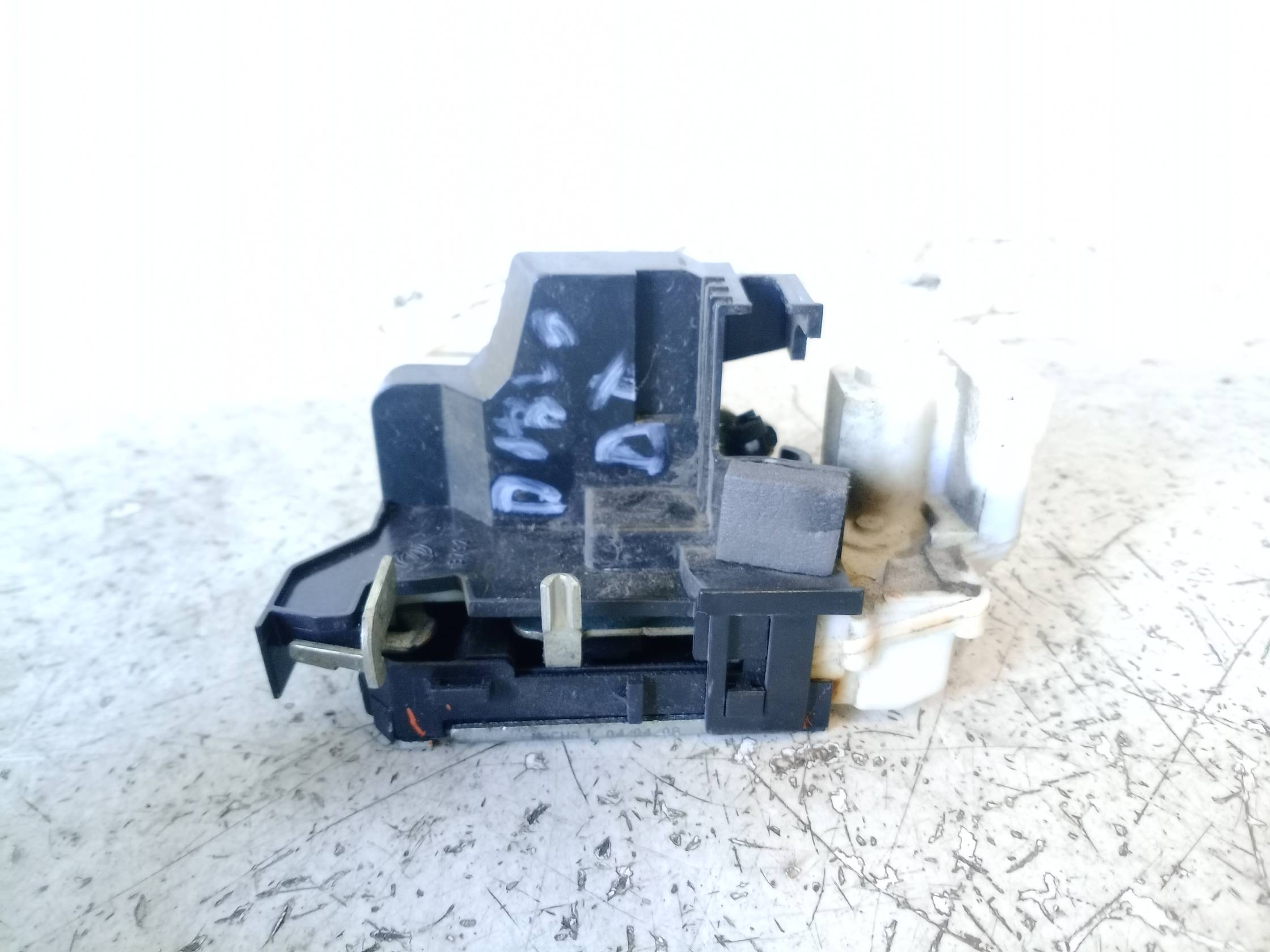 Serratura porta post. dx.