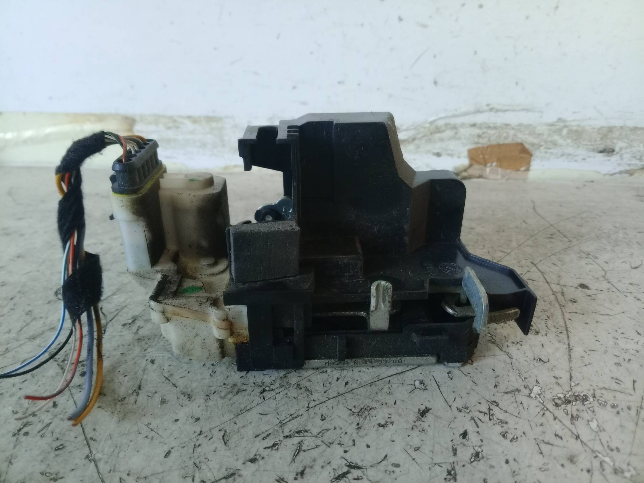 Serratura porta ant. sx.