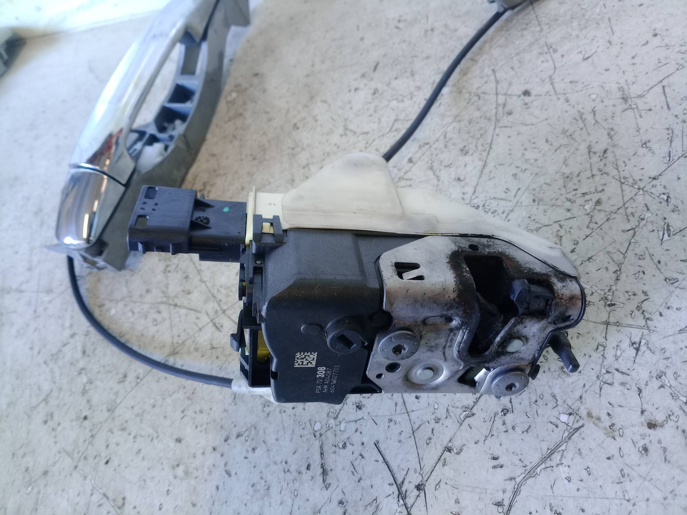 Serratura porta ant. dx.