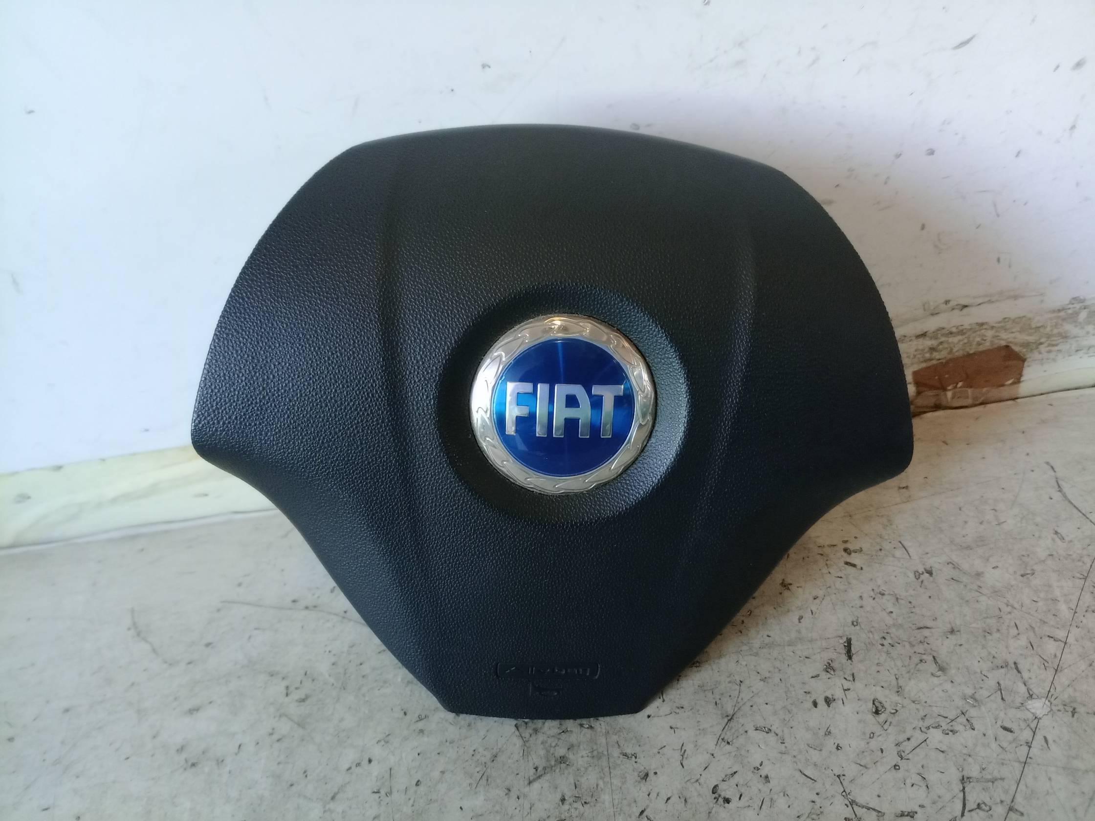 Dispositivo airbag lato guida