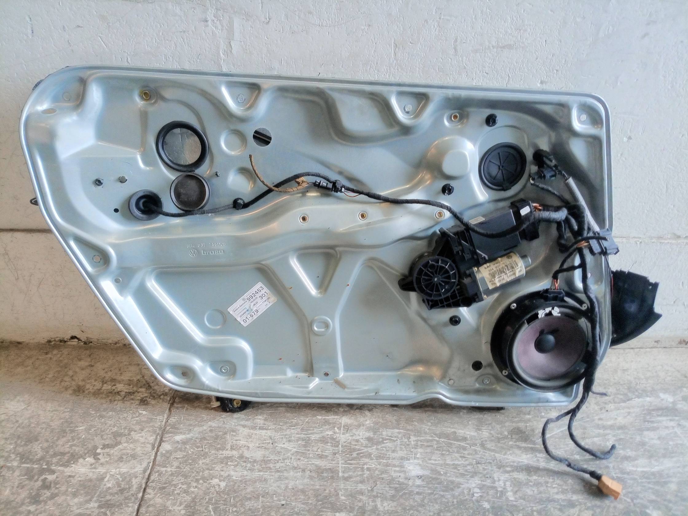 Alzacristallo elettr. porta ant. sx.