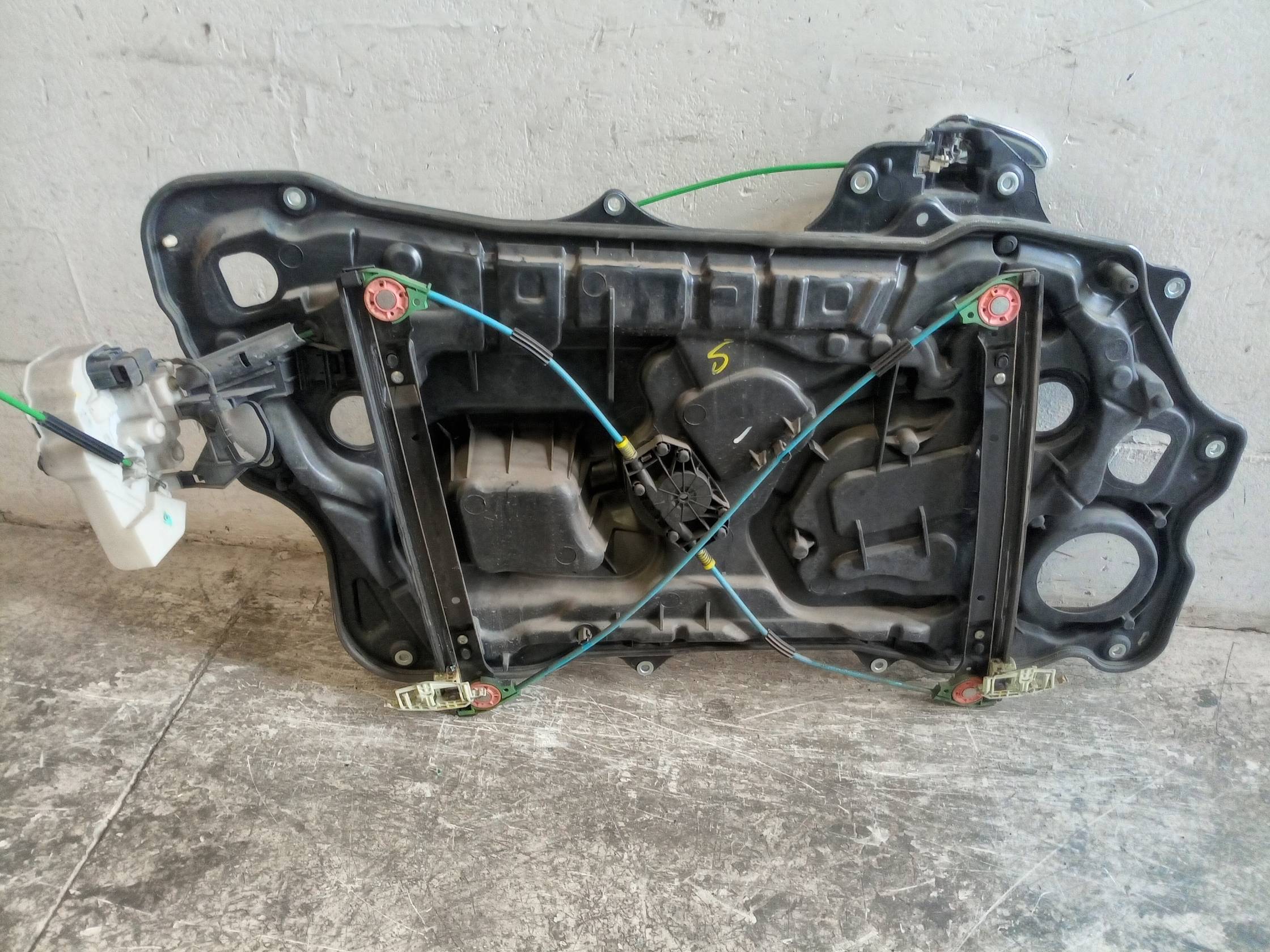 Alzacristallo elettr. porta ant. dx.