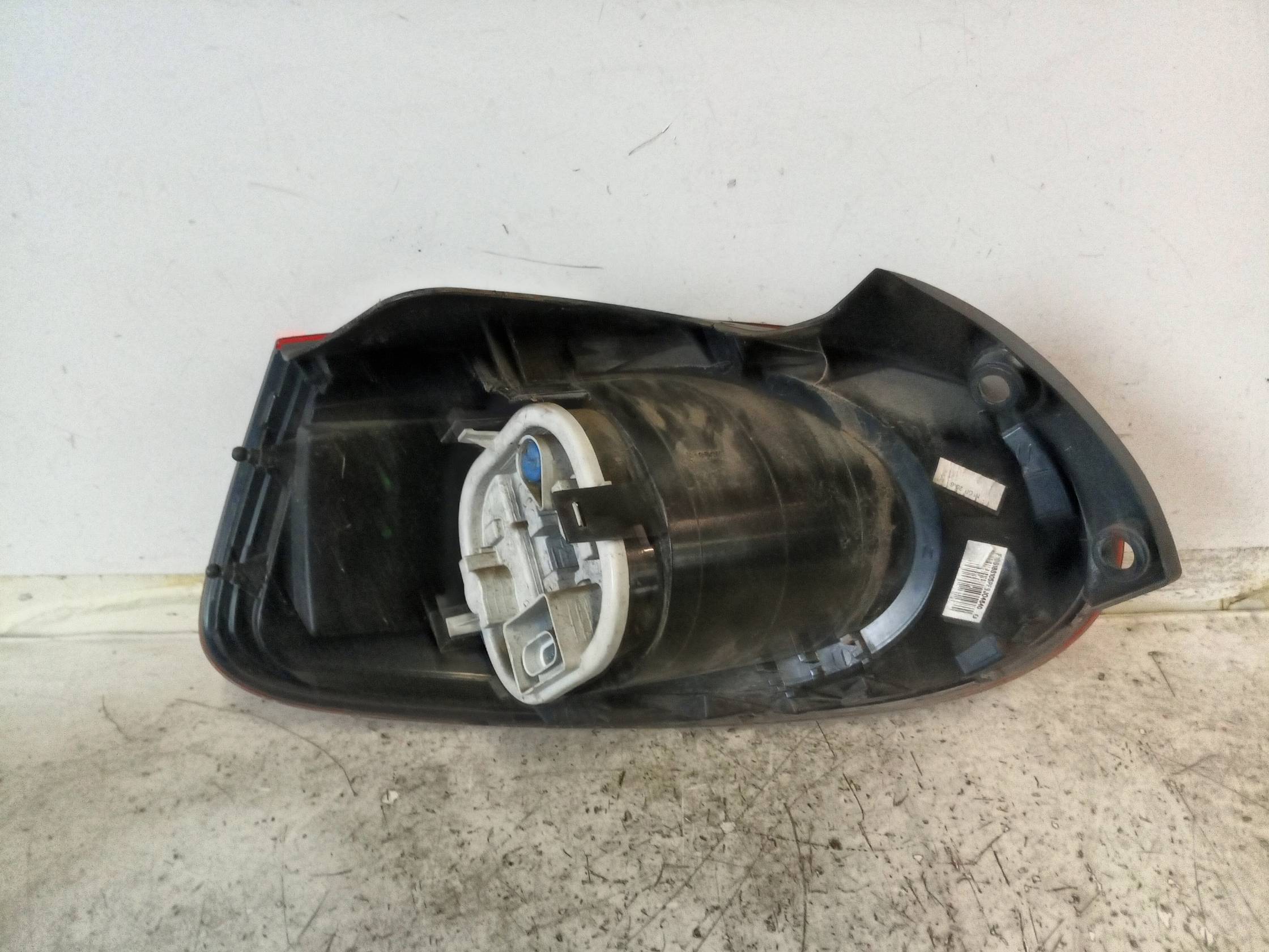 Fanale post. dx. Fanale post. dx.