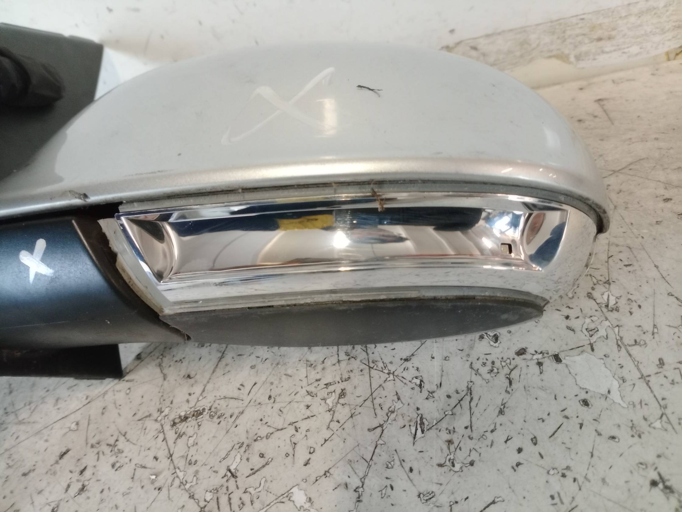 Retrovisore est. regolaz. elettr. sx.