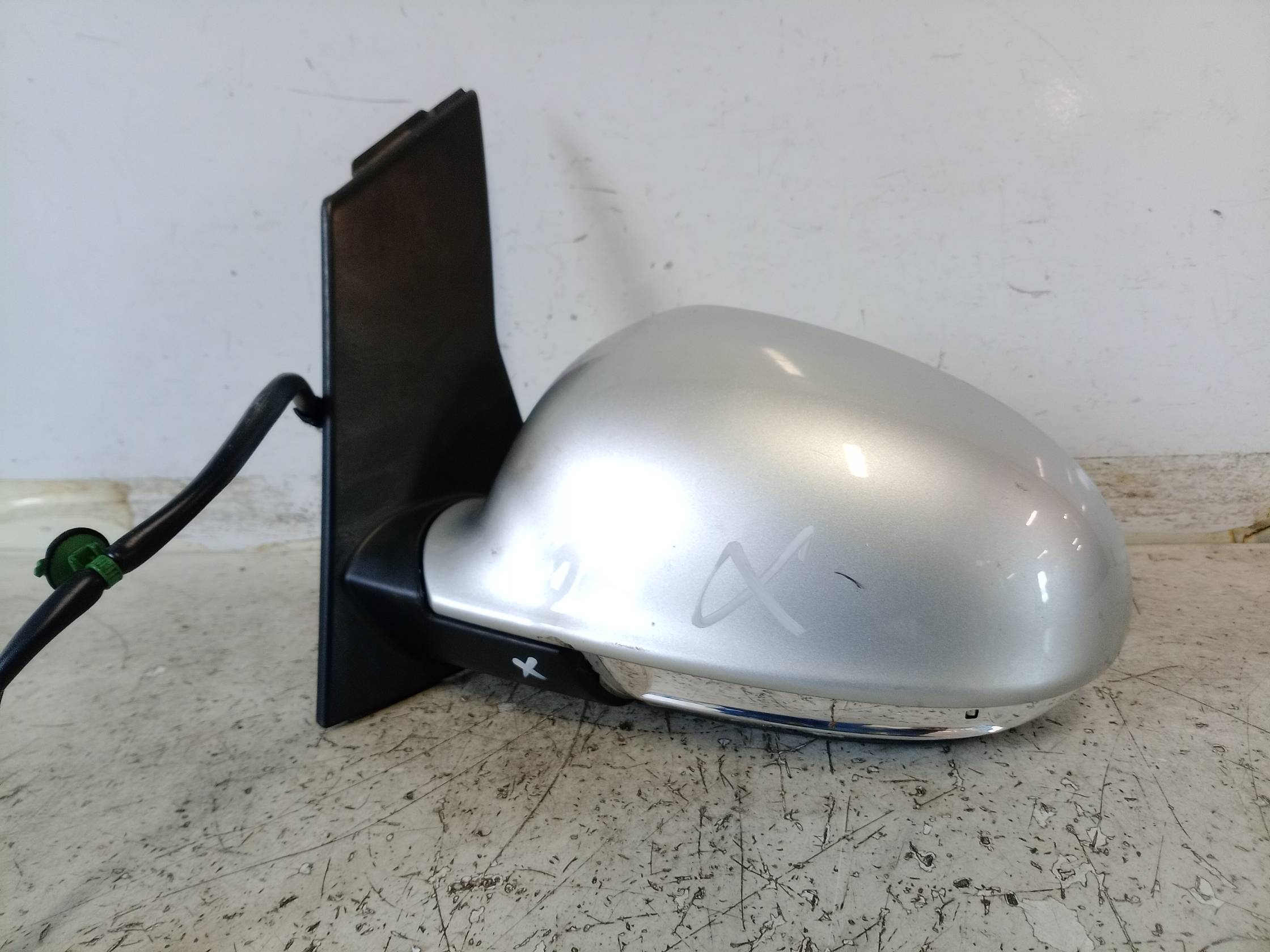 Retrovisore est. regolaz. elettr. sx.