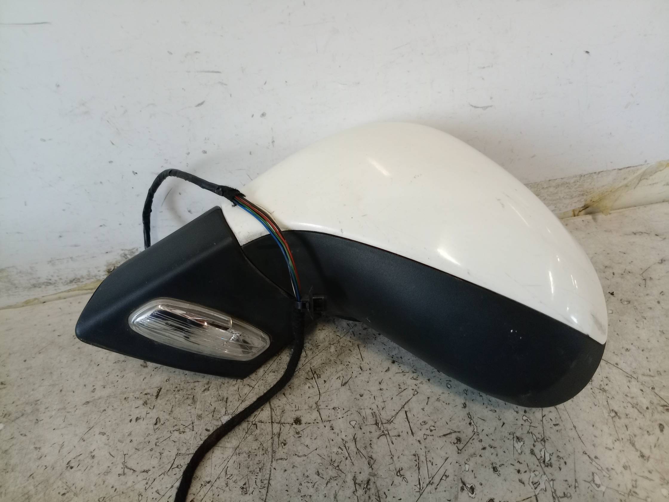 Retrovisore est. regolaz. elettr. sx.