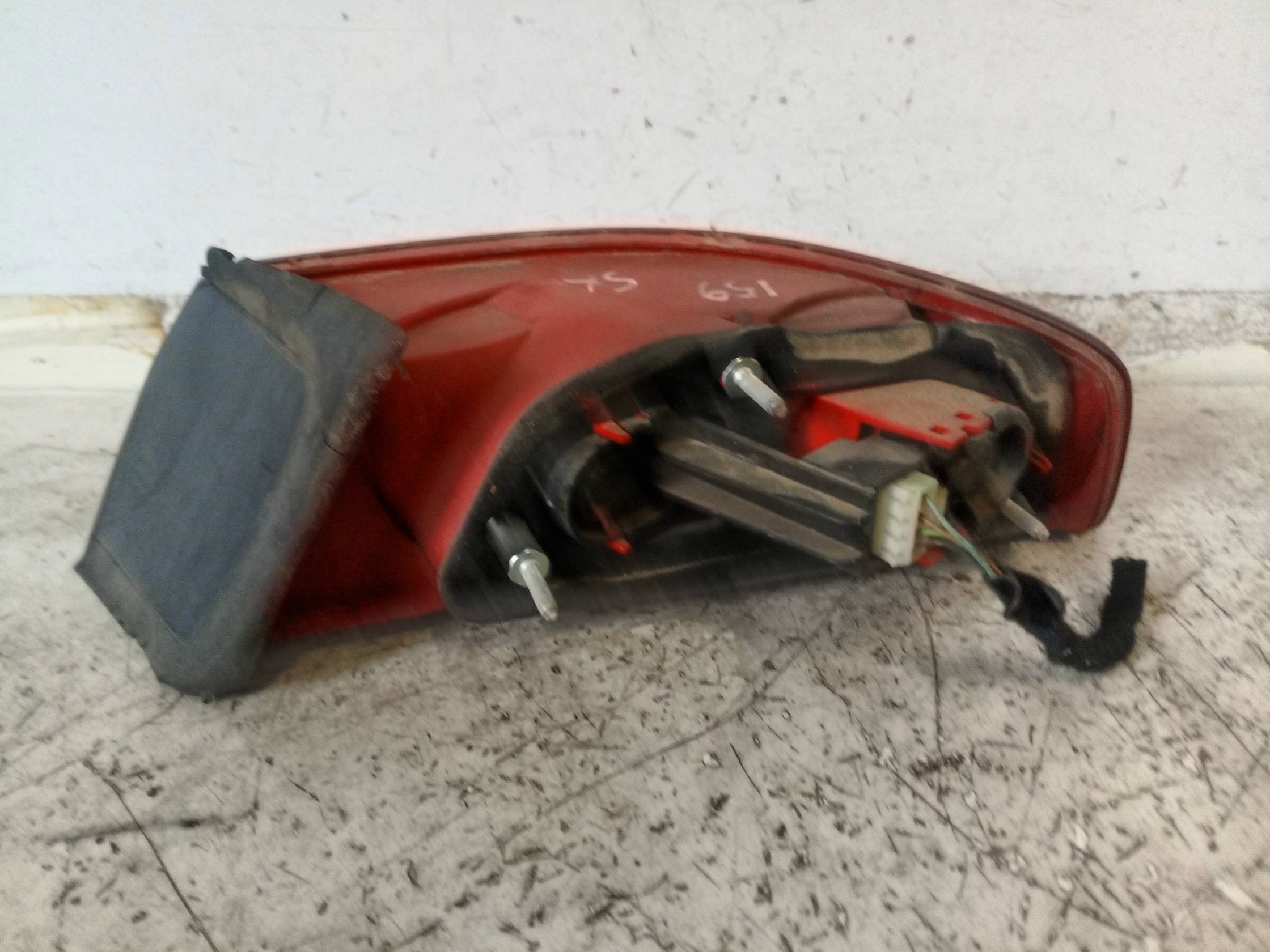 Fanale post. parte est. sx.