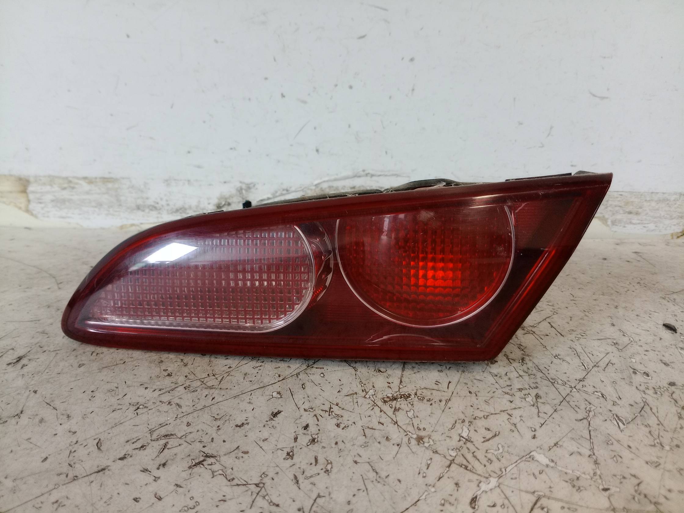 Fanale post. parte int. dx.