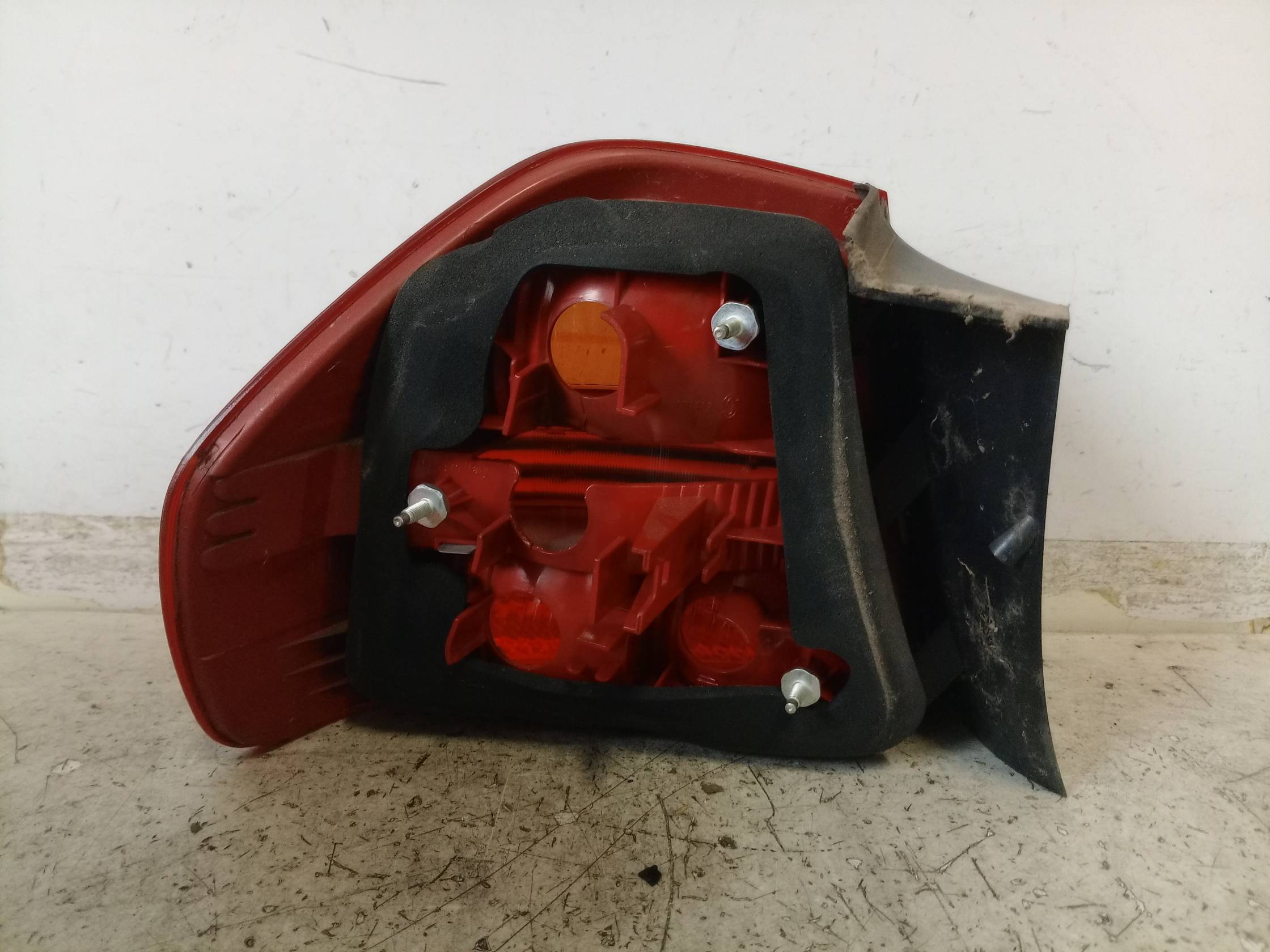 Fanale post. parte est. dx.