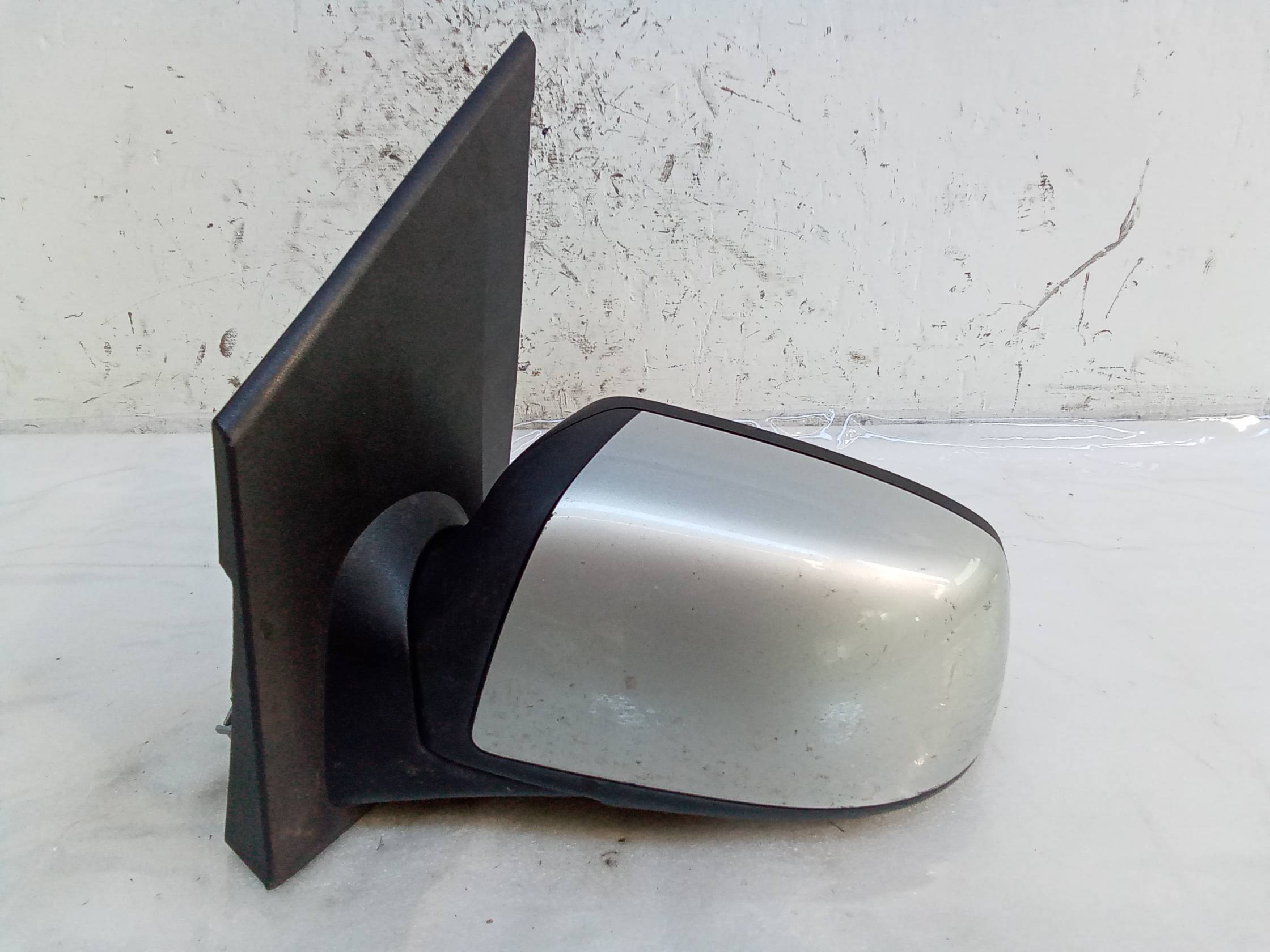 Retrovisore est. regolaz. elettr. sx.