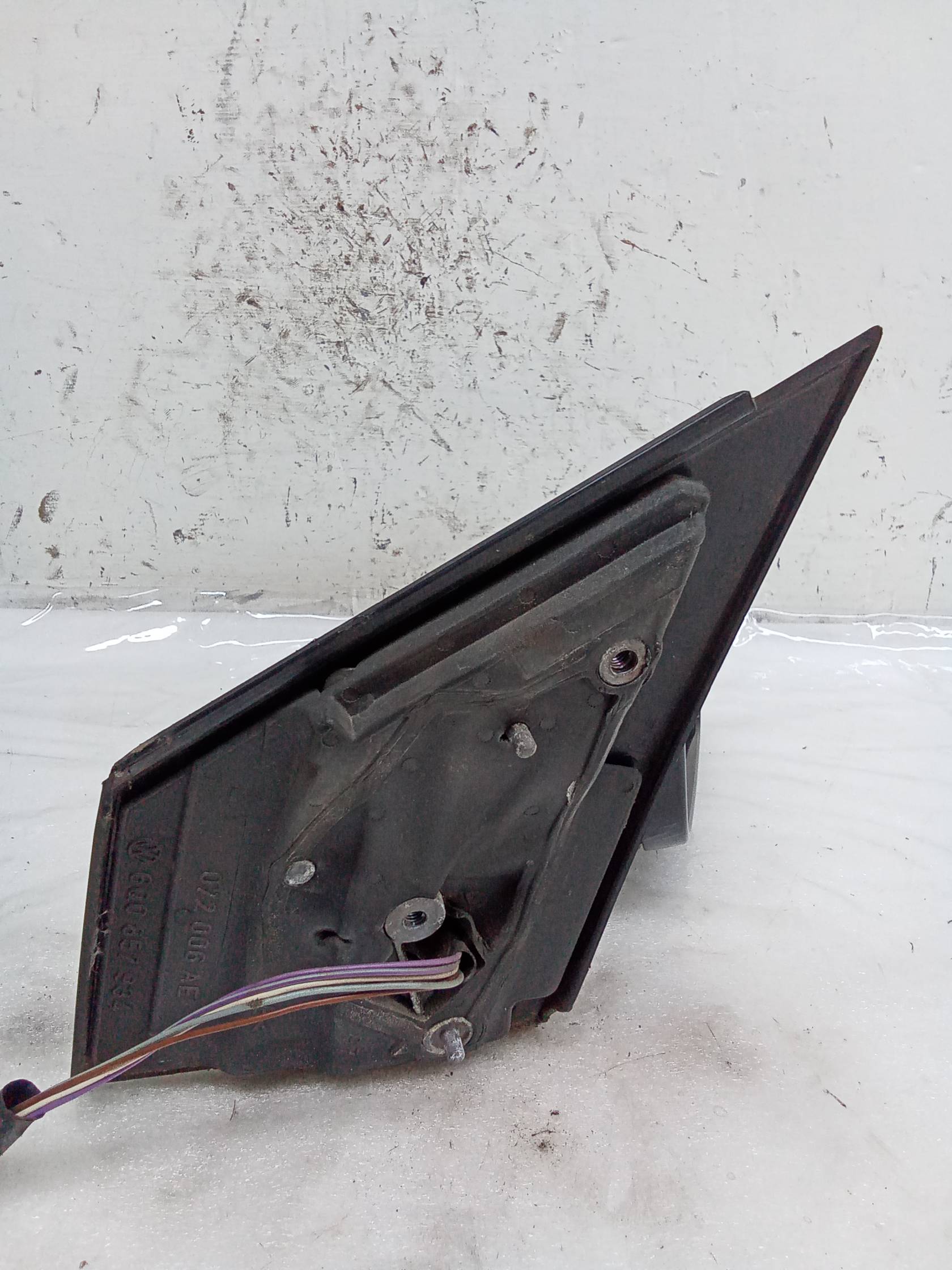 Retrovisore est. regolaz. elettr. dx.