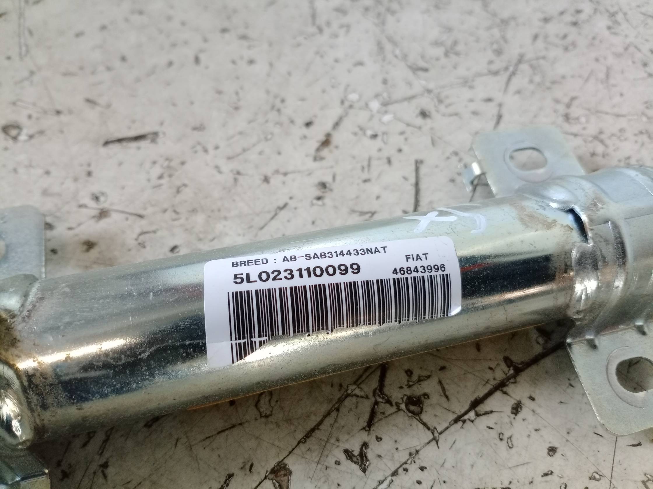 Dispositivo airbag a tendina sx.