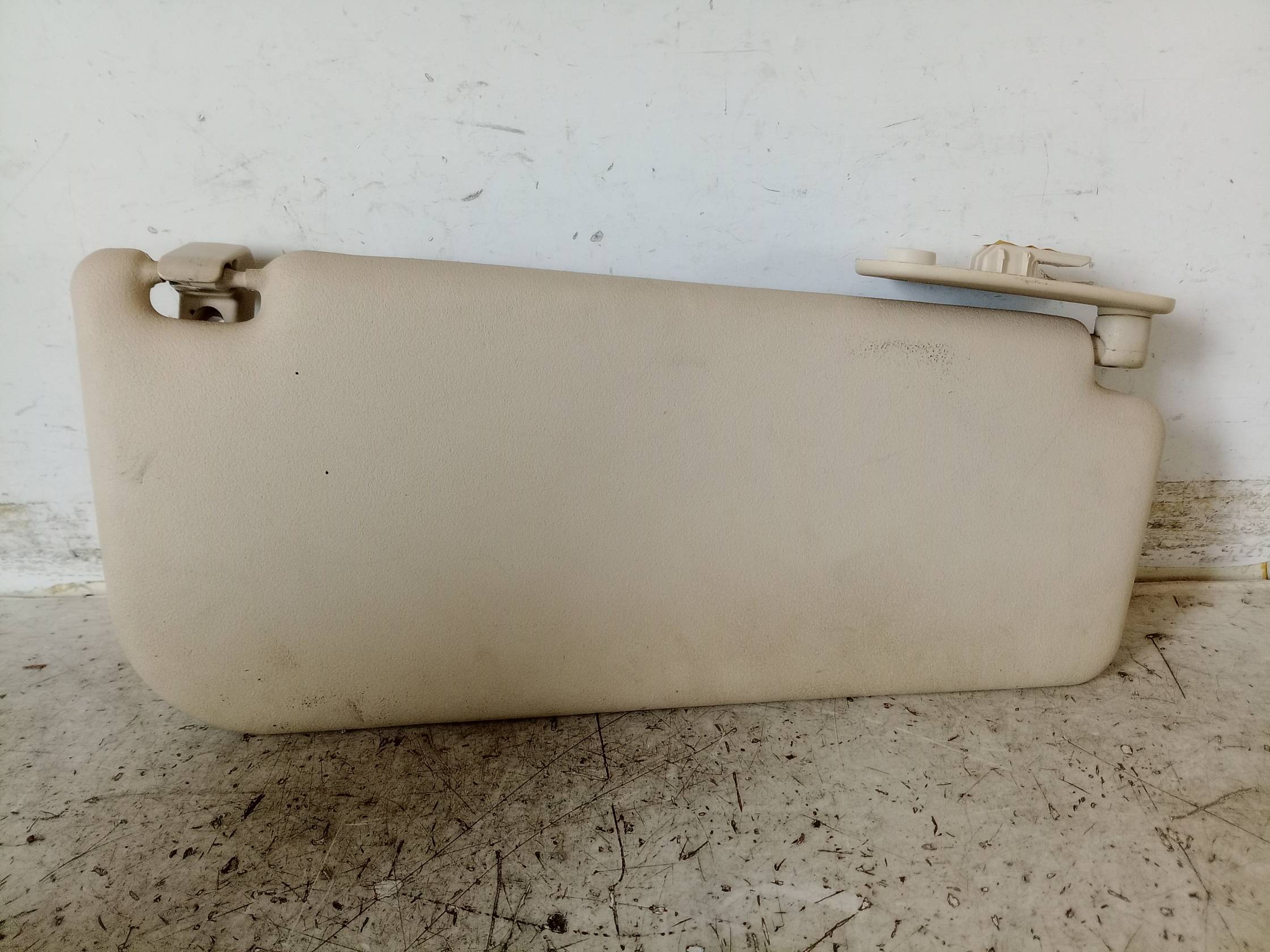 Aletta parasole parabrezza sx.