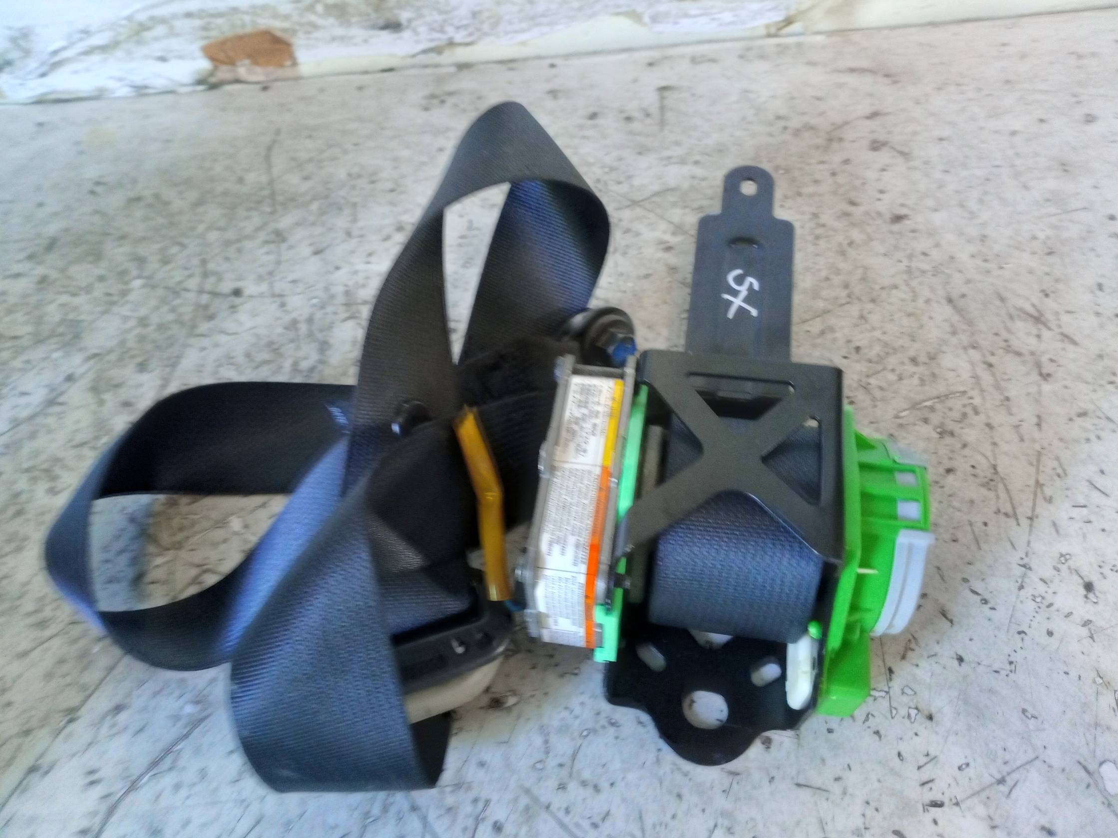 Cintura di sicurezza ant. sx.