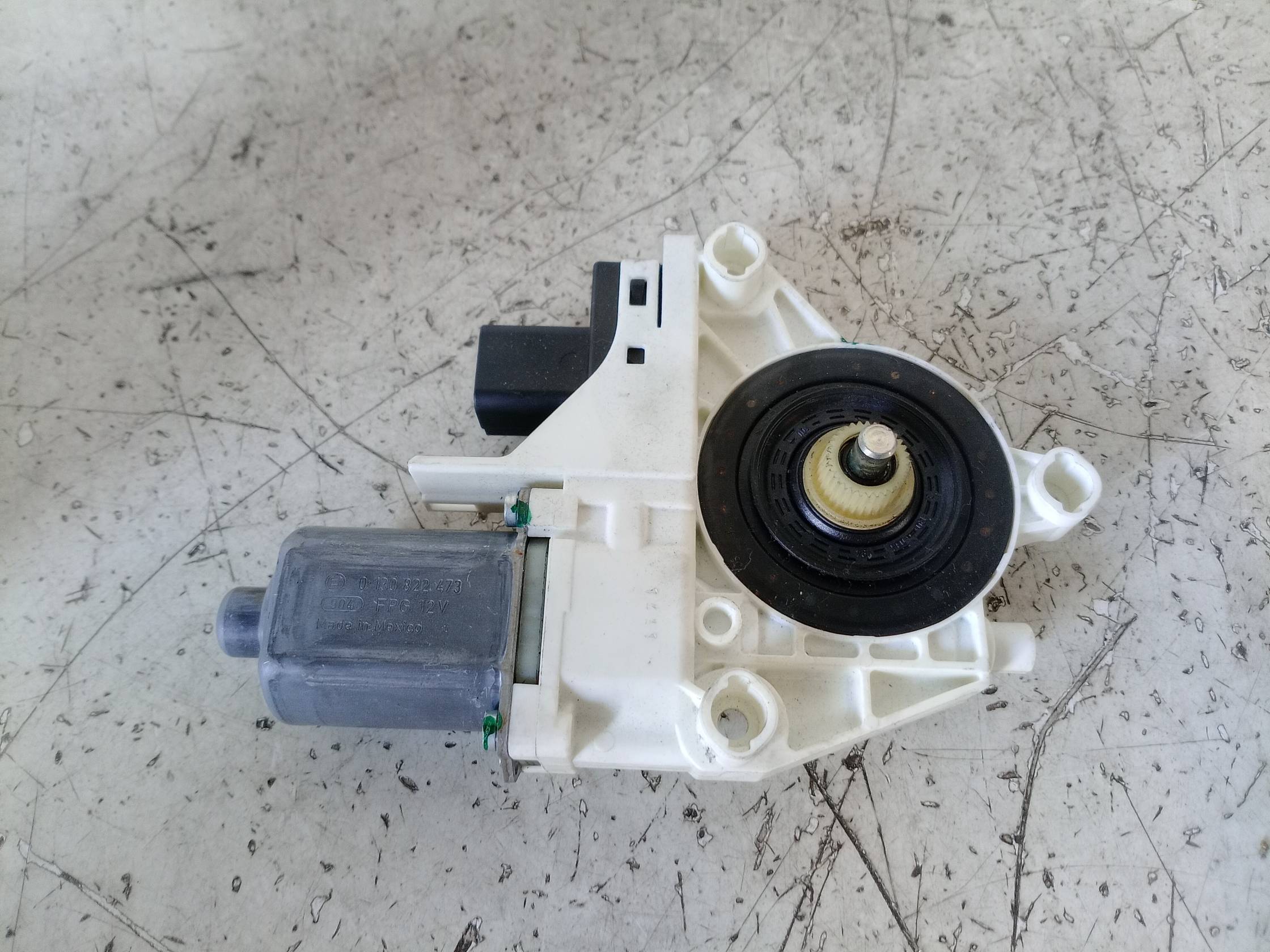 Motorino alzacristallo porta ant. sx.