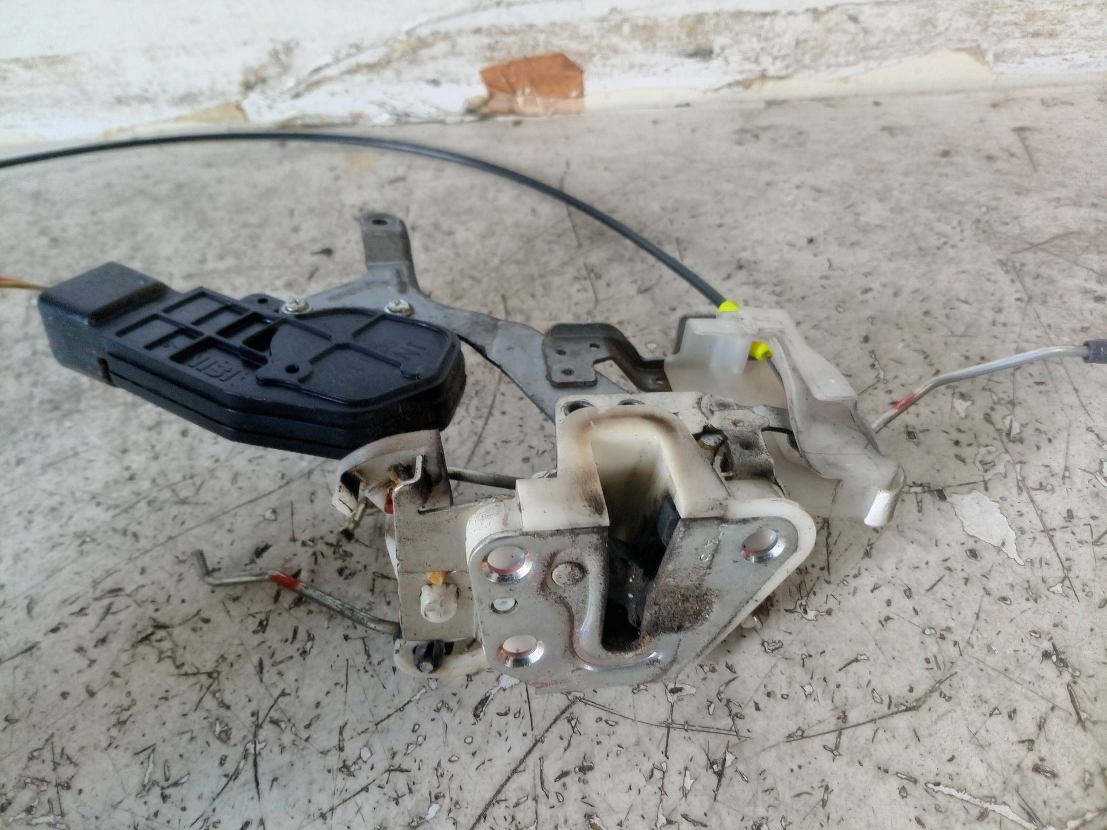 Serratura porta ant. dx.