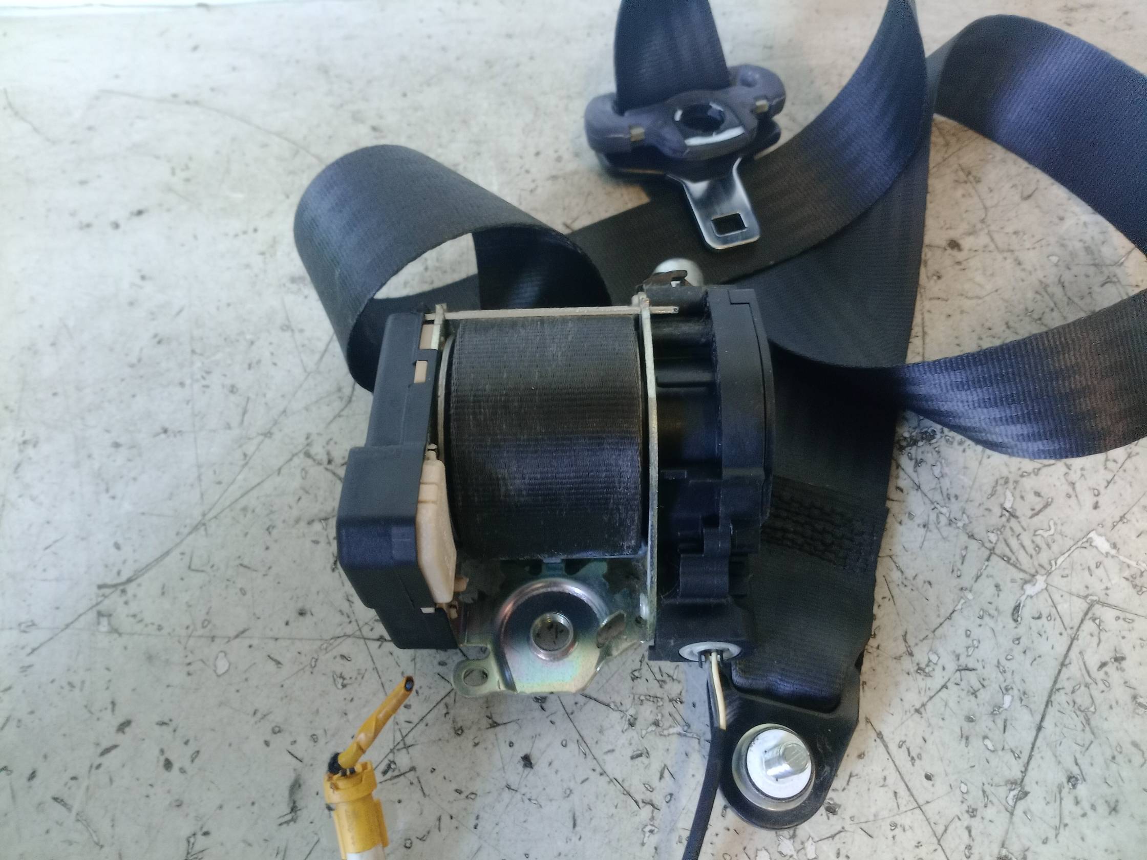 Cintura di sicurezza ant. sx. Cintura di sicurezza ant. sx.