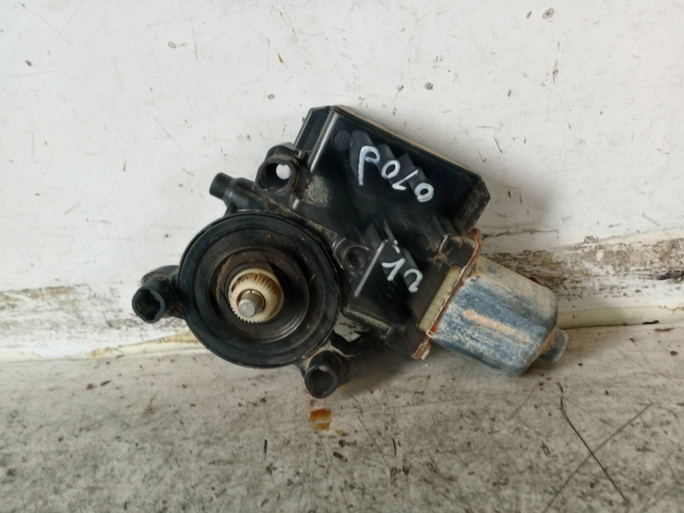 Motorino alzacristallo porta ant. sx.