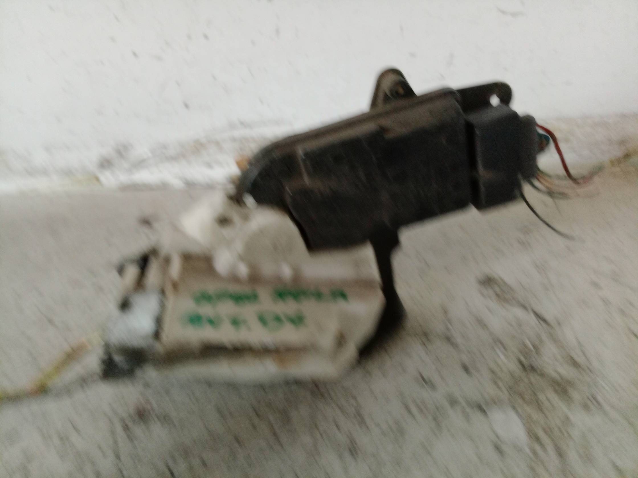 Serratura porta ant. dx.