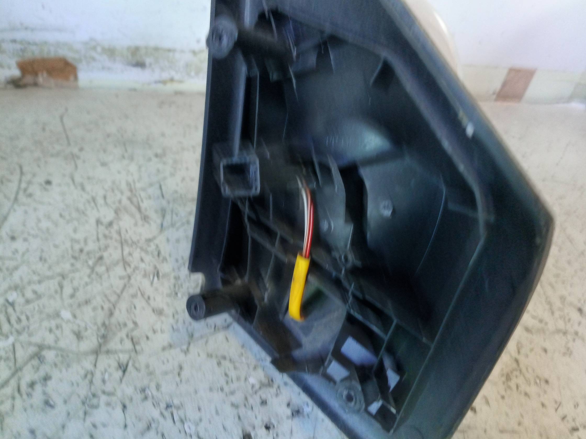 Retrovisore est. regolaz. elettr. sx.