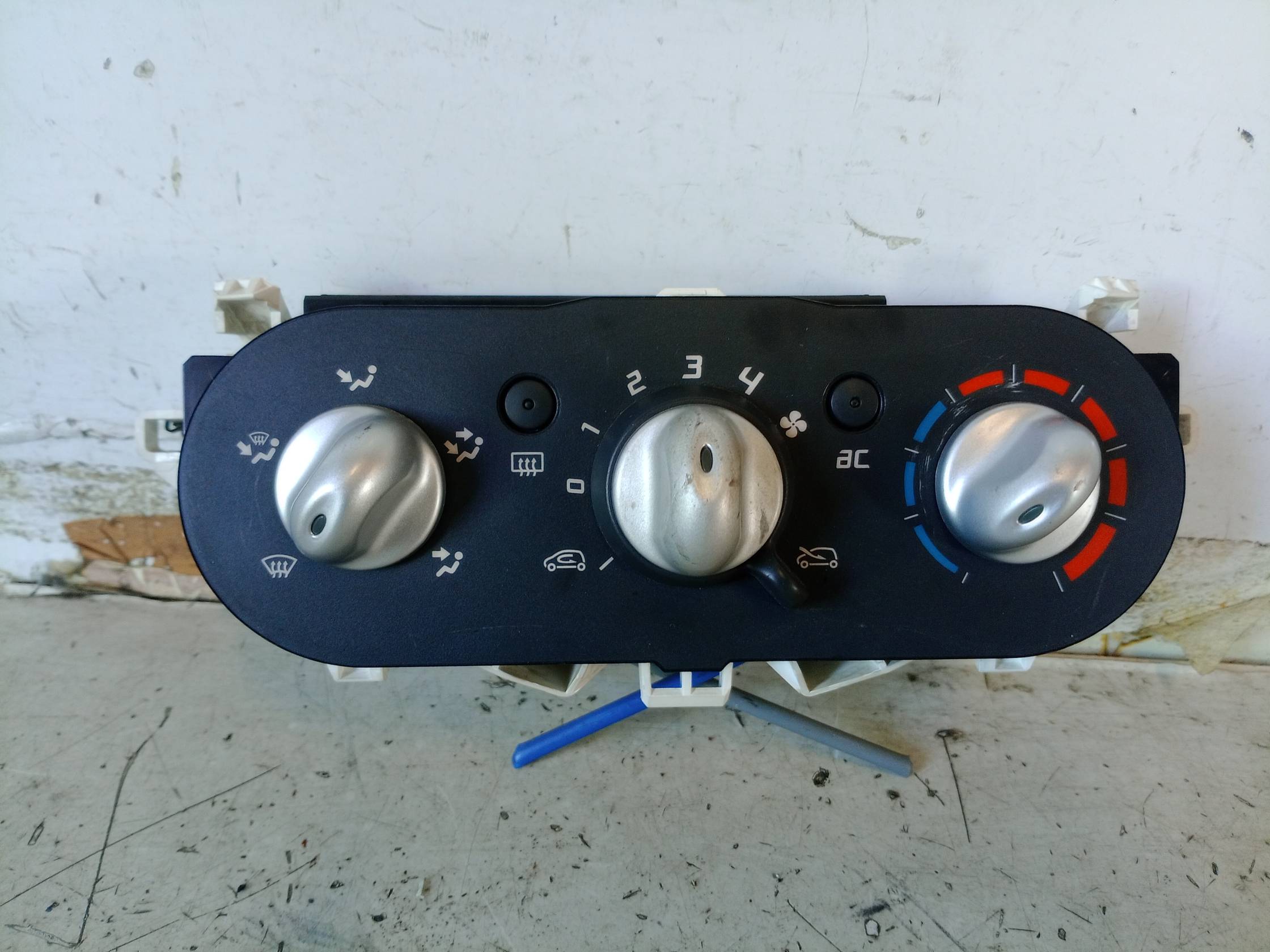 Blocco comando climatizzazione