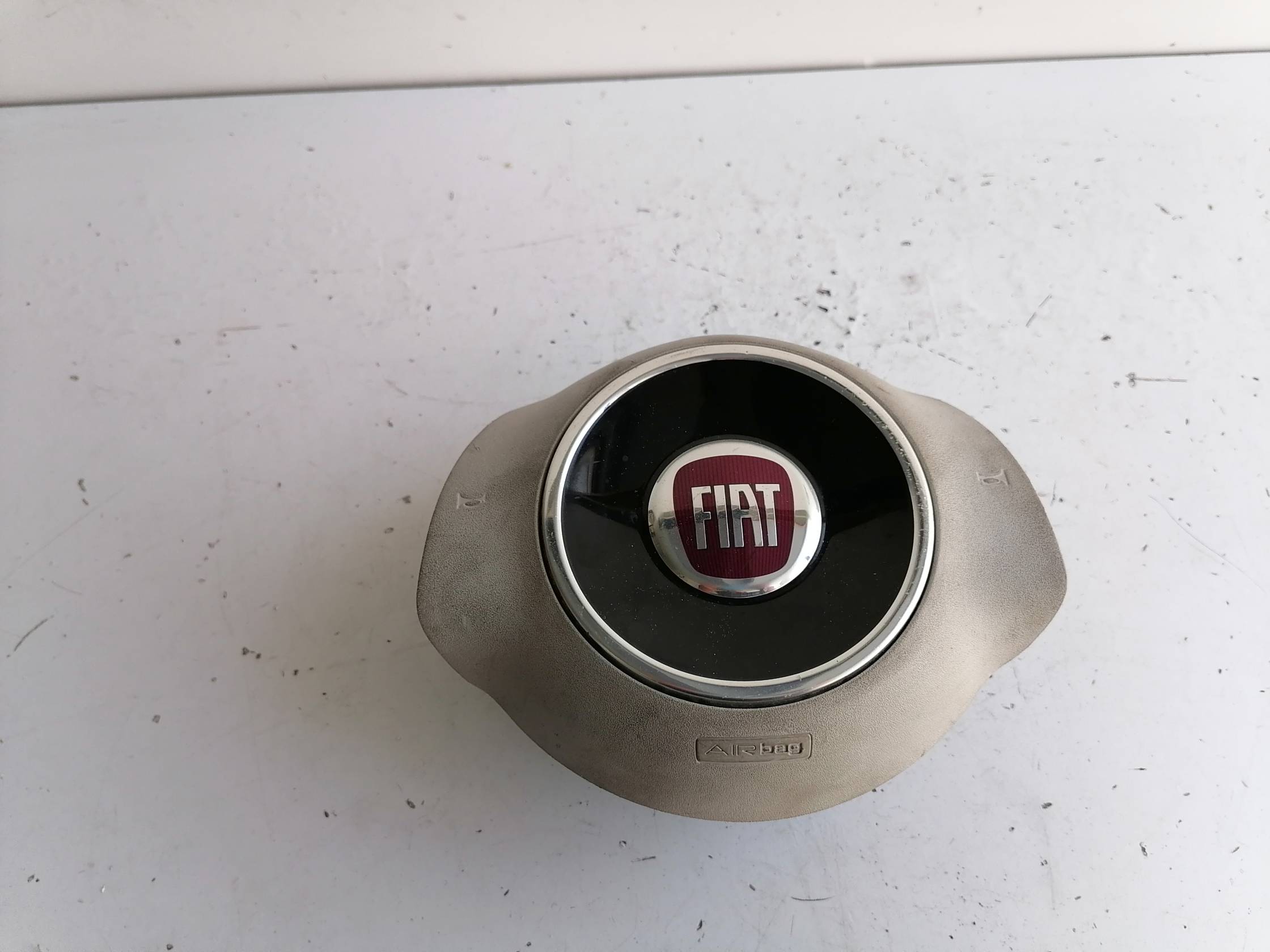 Dispositivo airbag lato guida