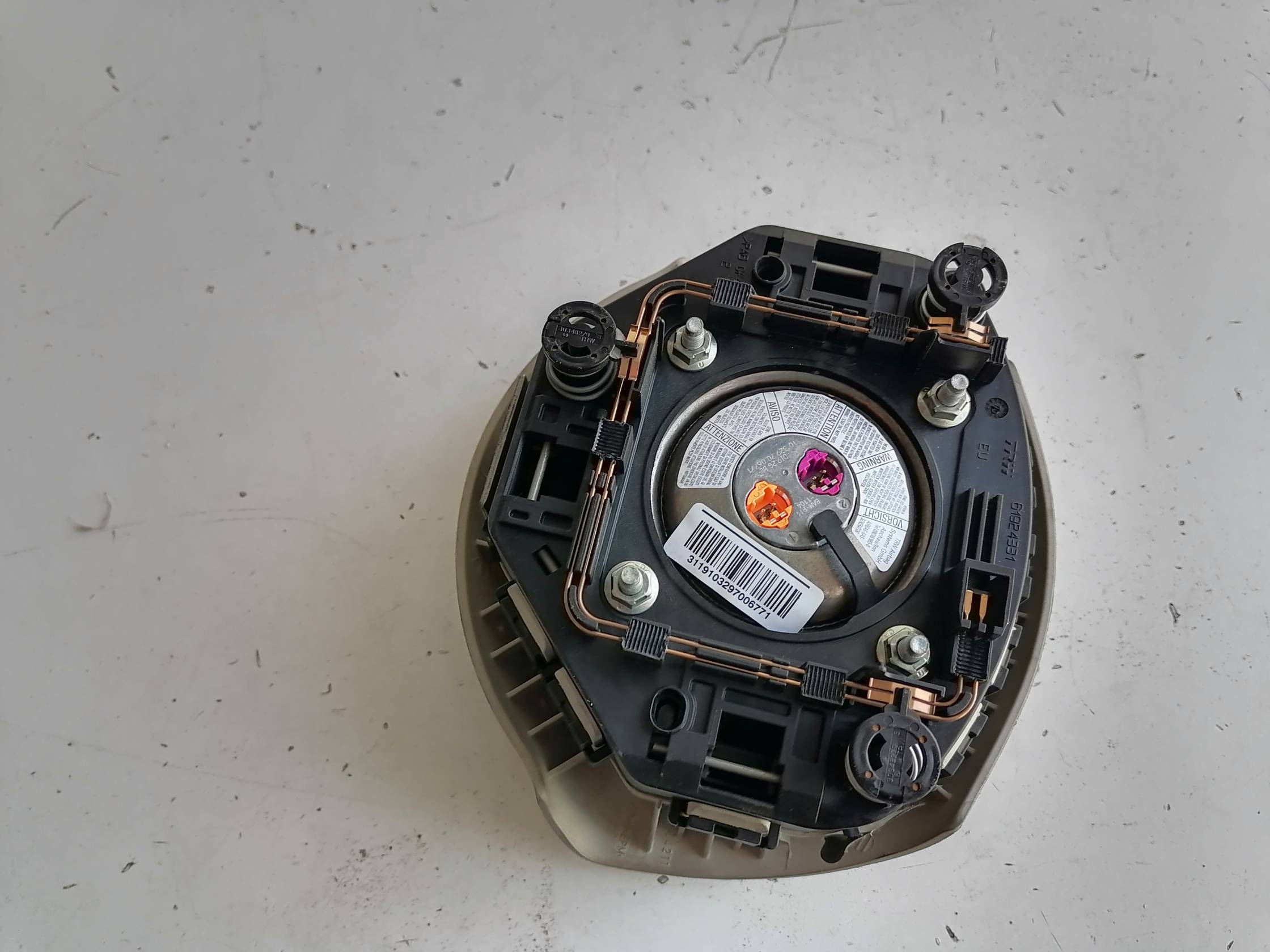 Dispositivo airbag lato guida