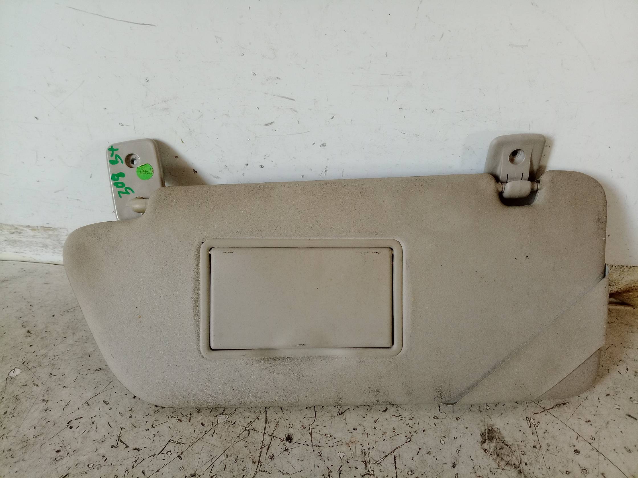 Aletta parasole parabrezza