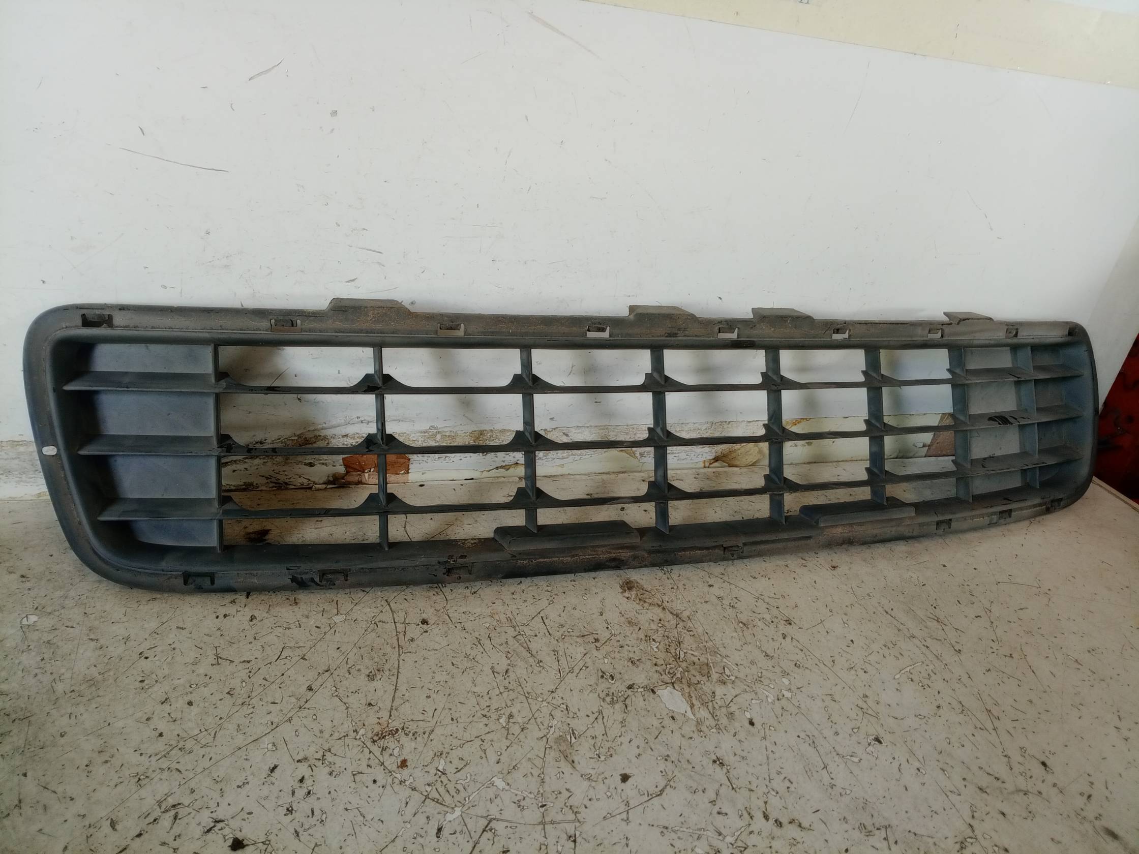 Griglia paraurti ant.