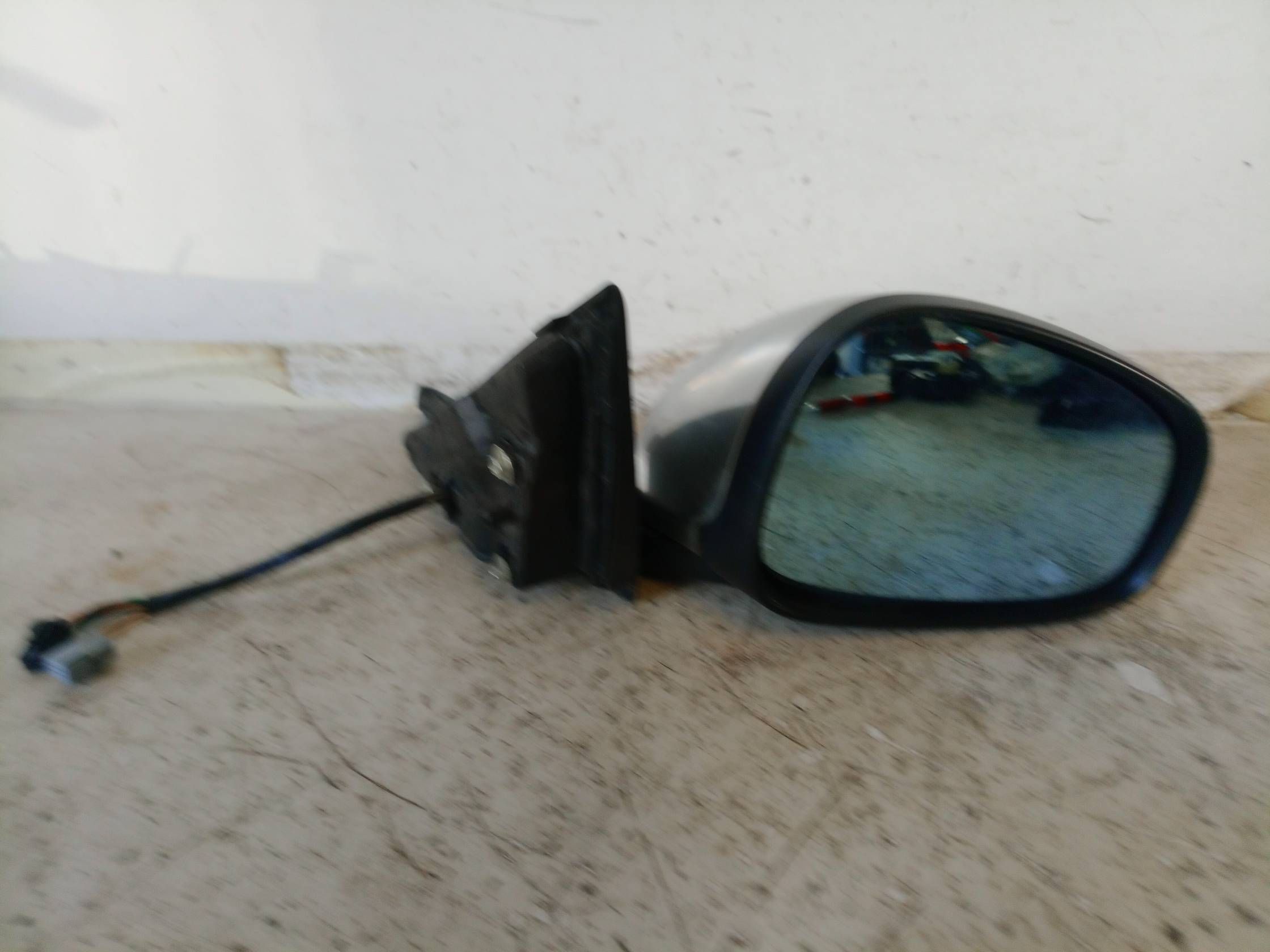 Retrovisore est. regolaz. elettr. dx.