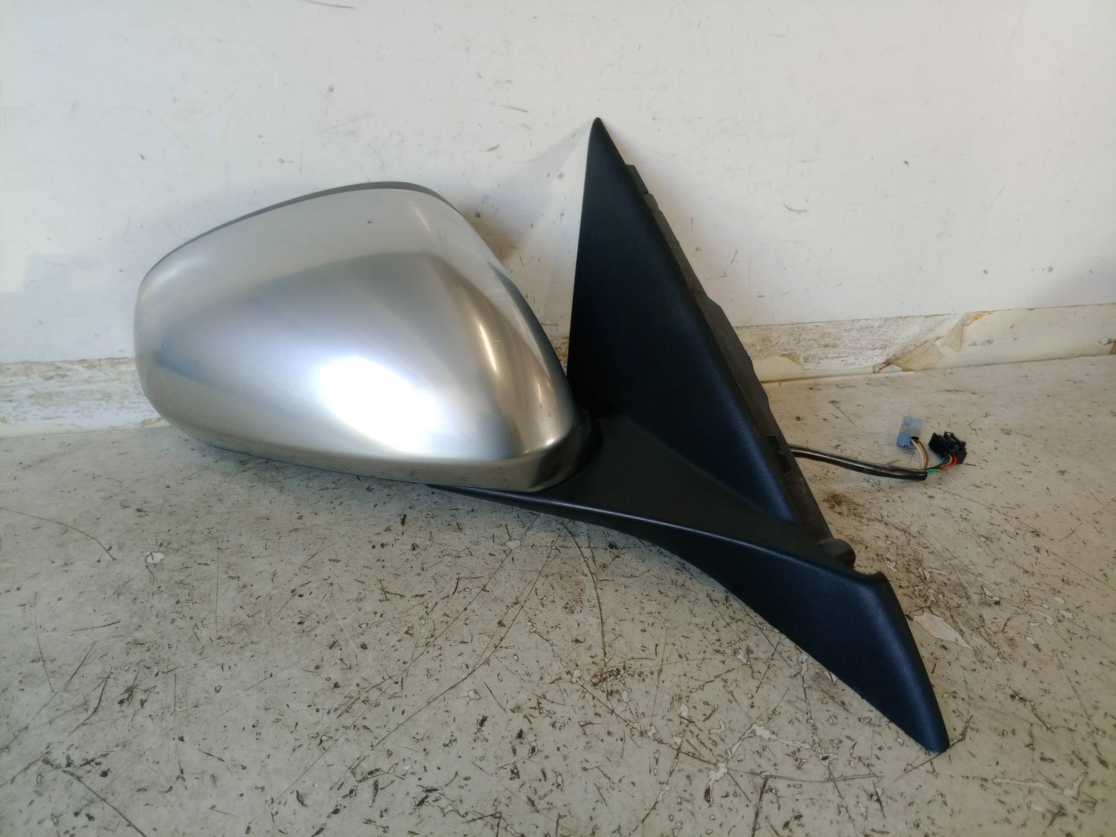 Retrovisore est. regolaz. elettr. dx.