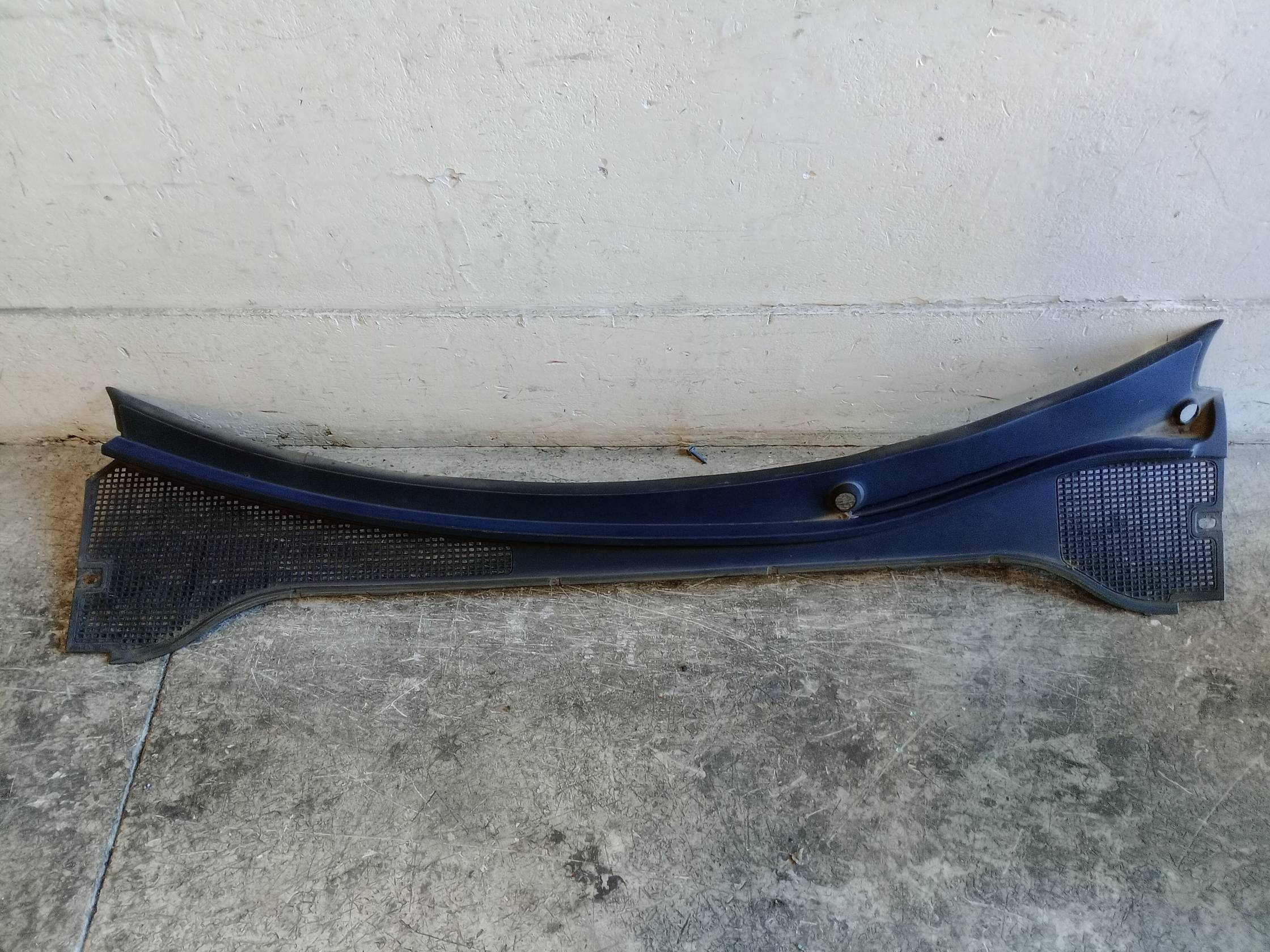 Griglia centr. sottoparabrezza