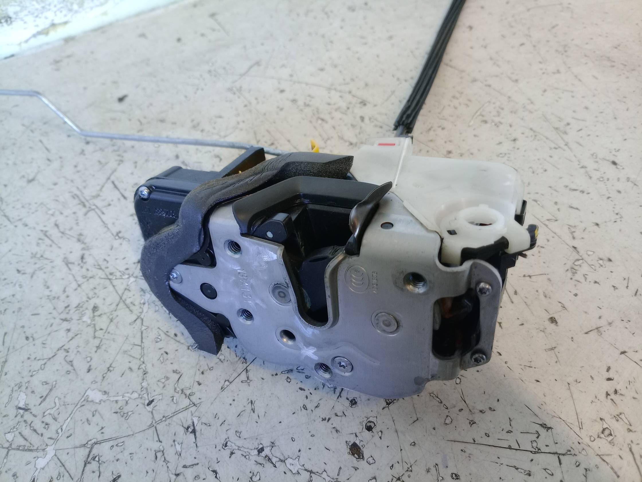 Serratura porta ant. sx.