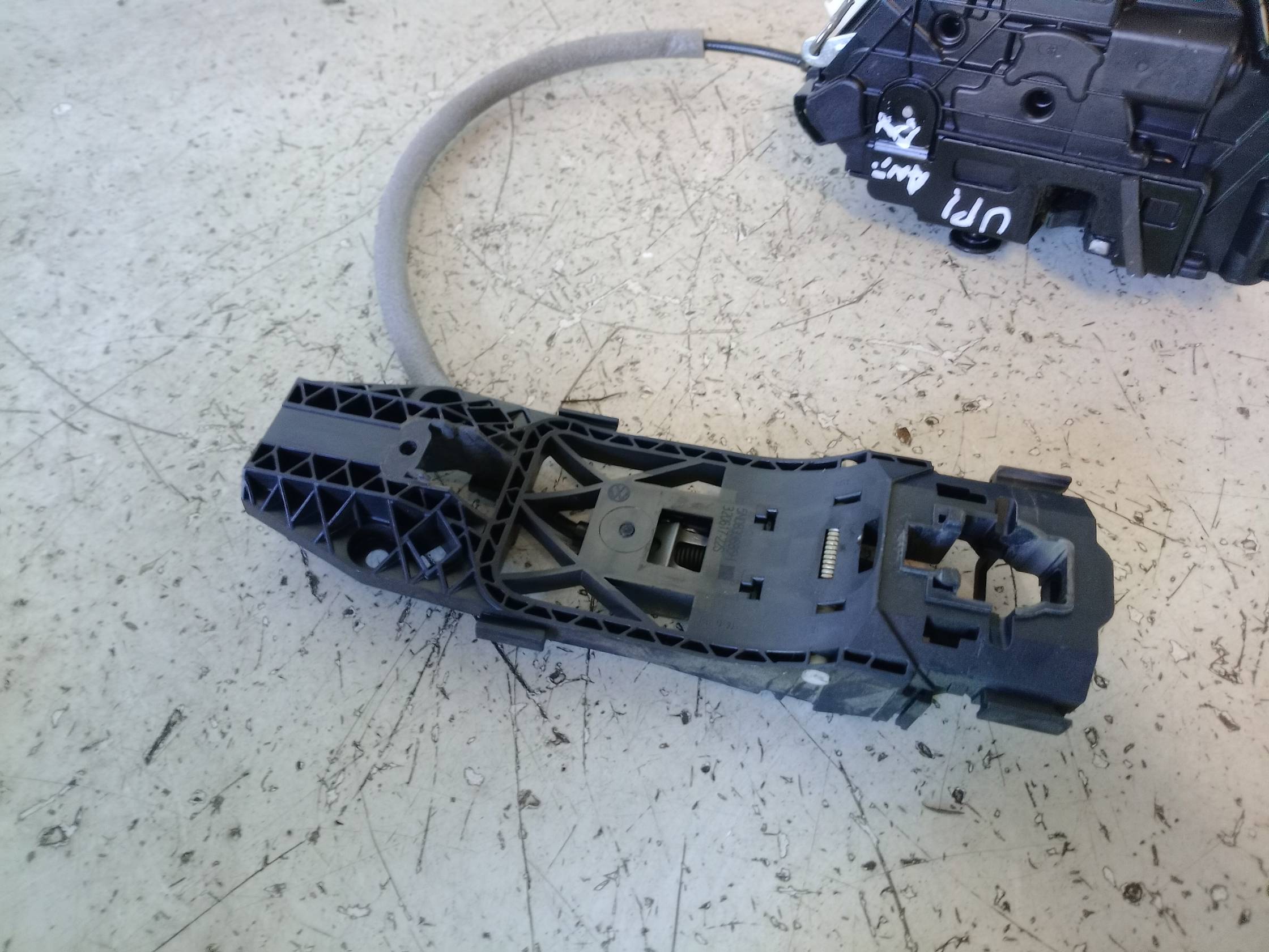 Serratura porta ant. dx.